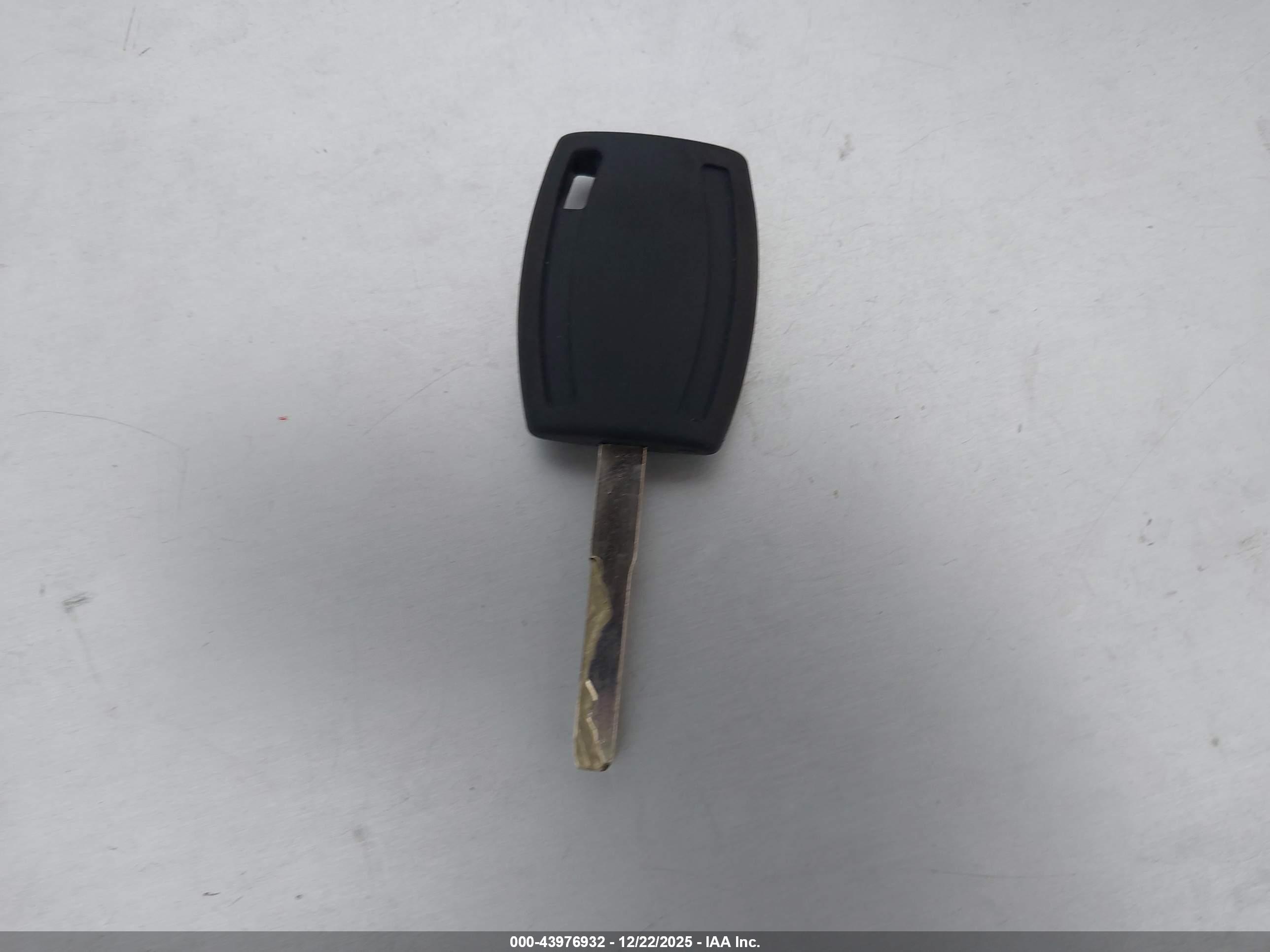 FORD ESCAPE image 11