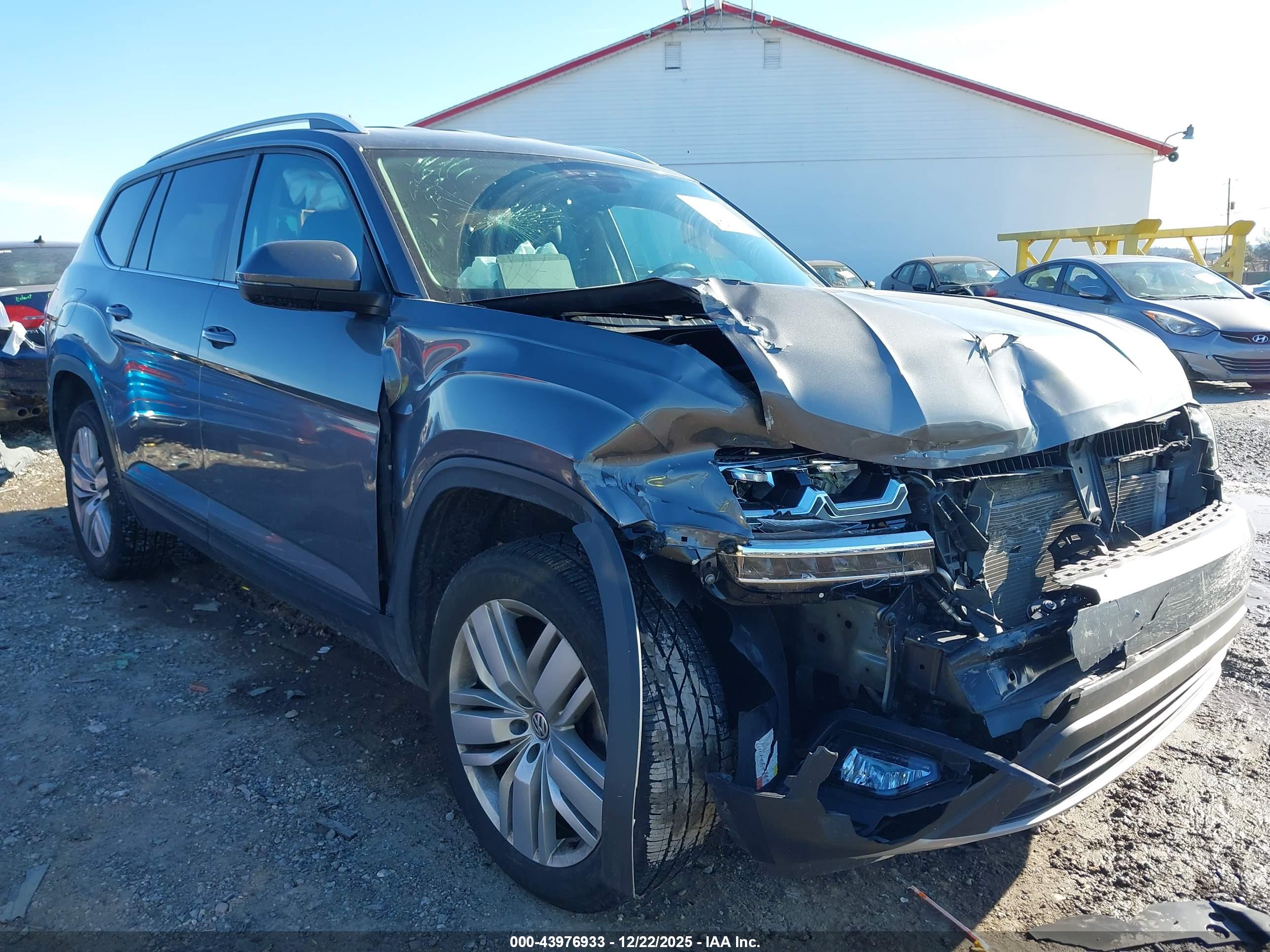 VOLKSWAGEN ATLAS image 6