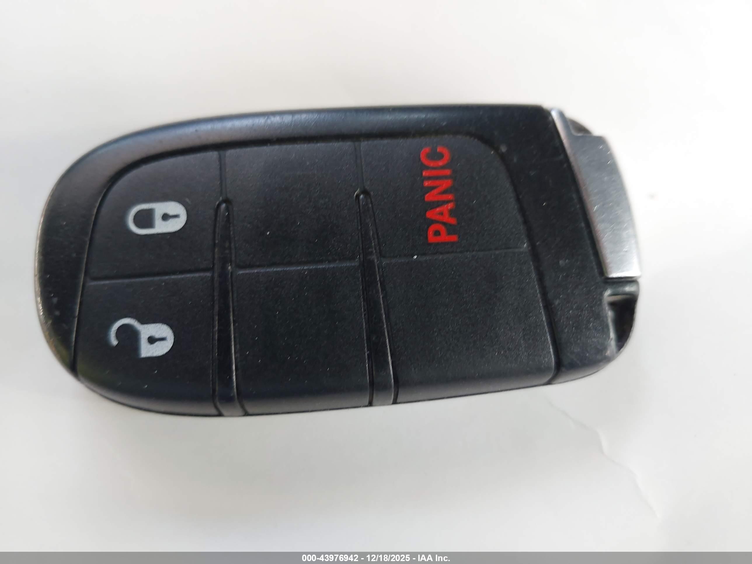 JEEP GRAND image 11