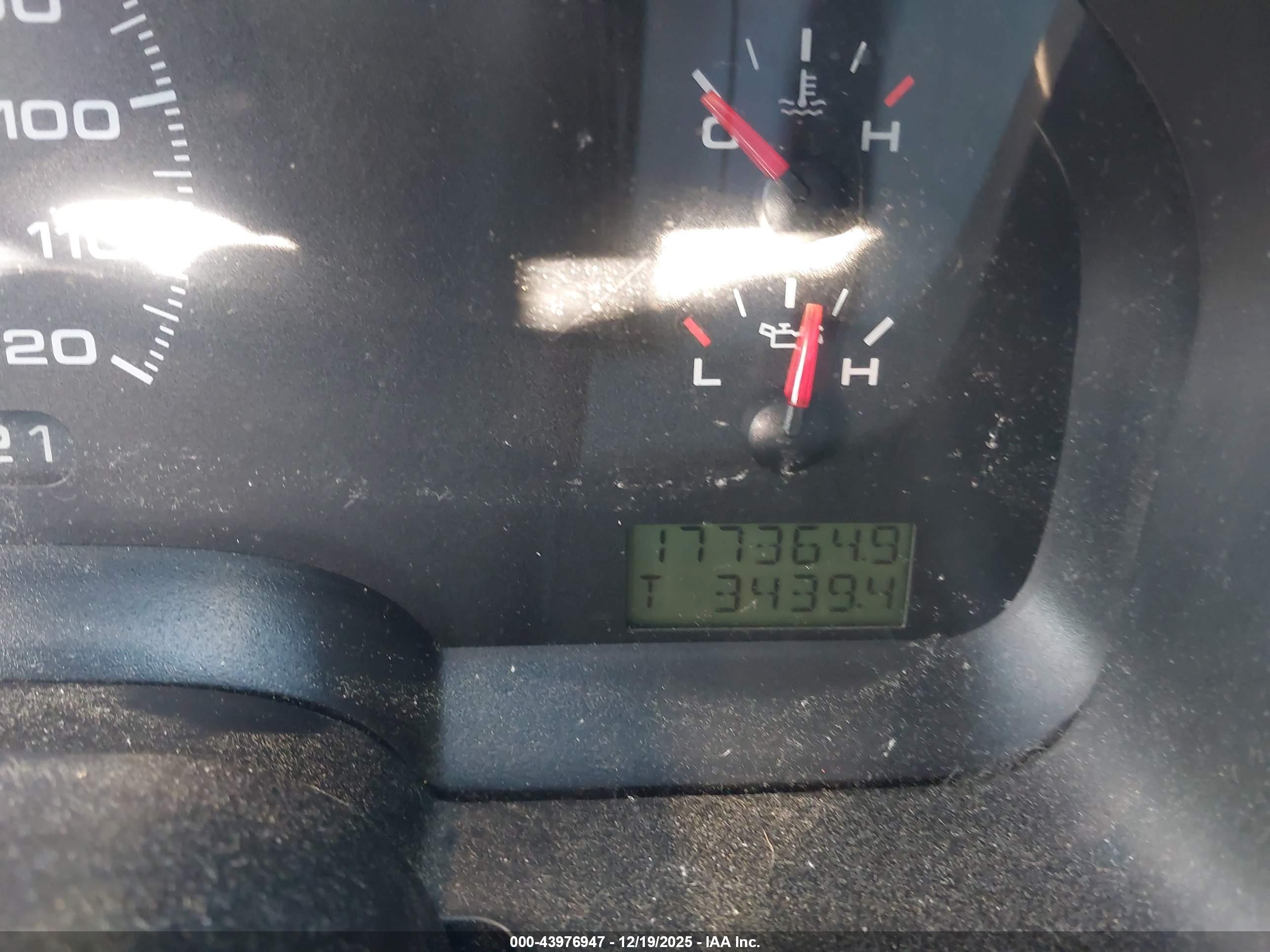 FORD F-150 image 7
