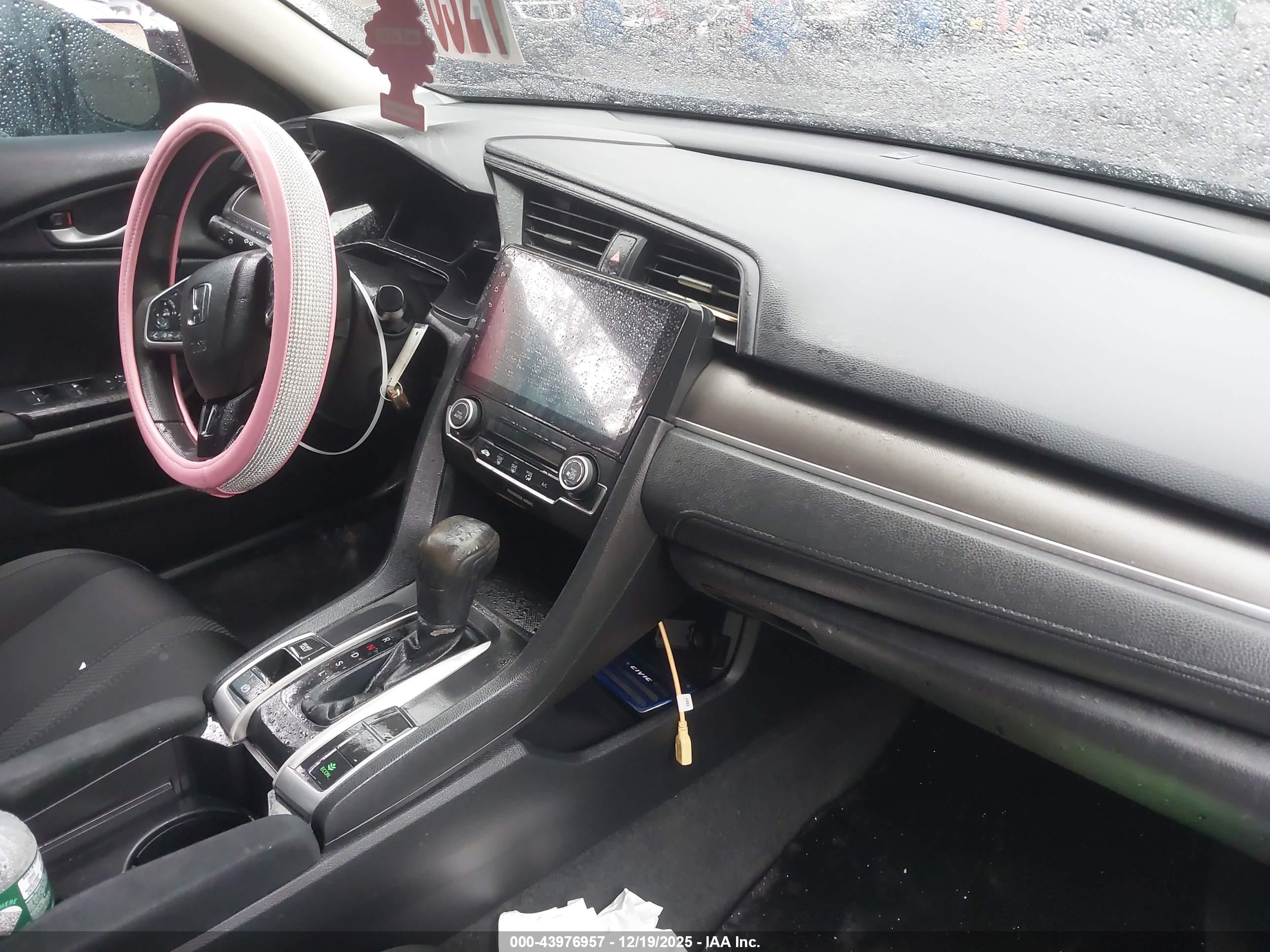HONDA CIVIC image 5