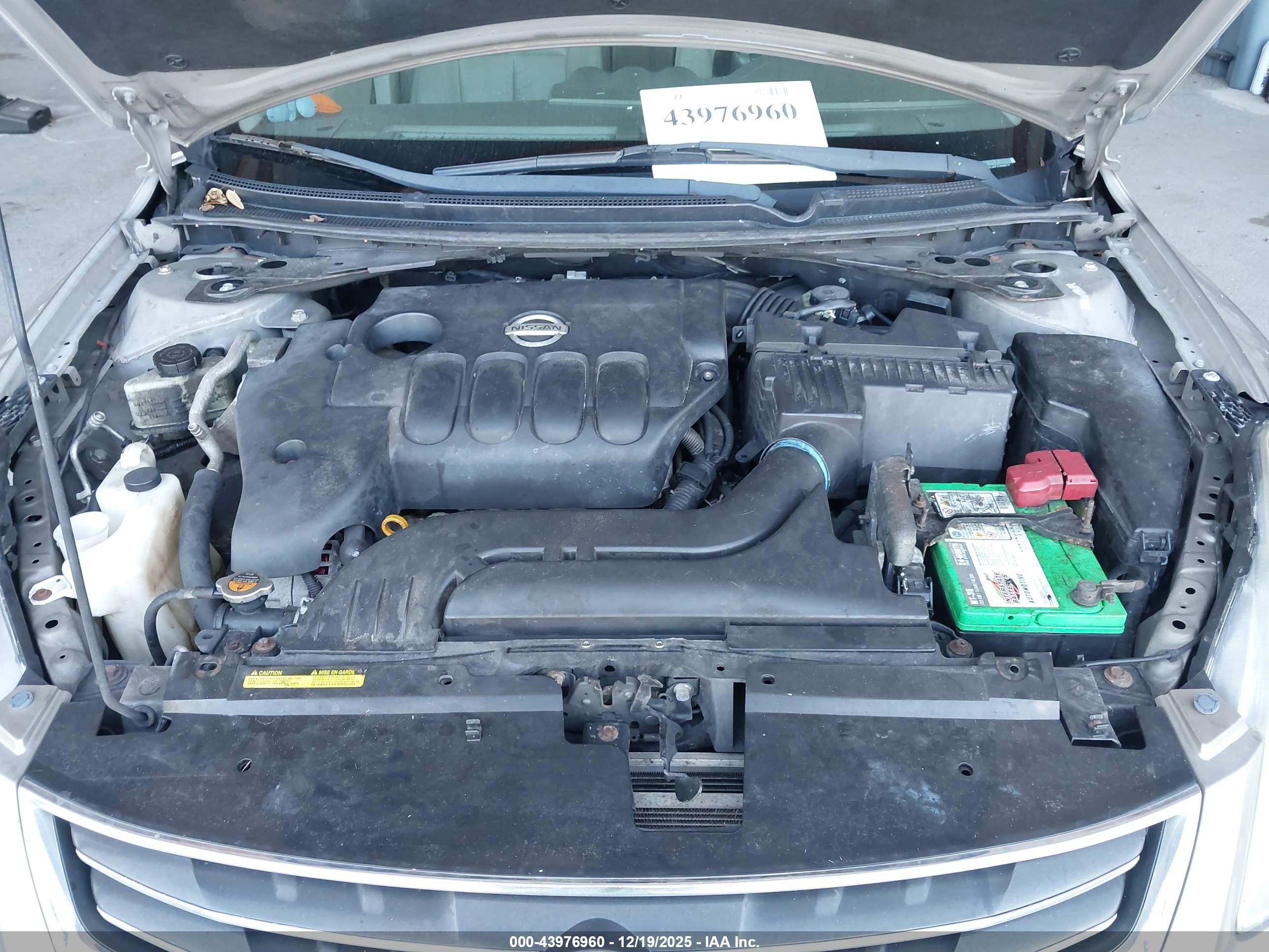 NISSAN ALTIMA image 10