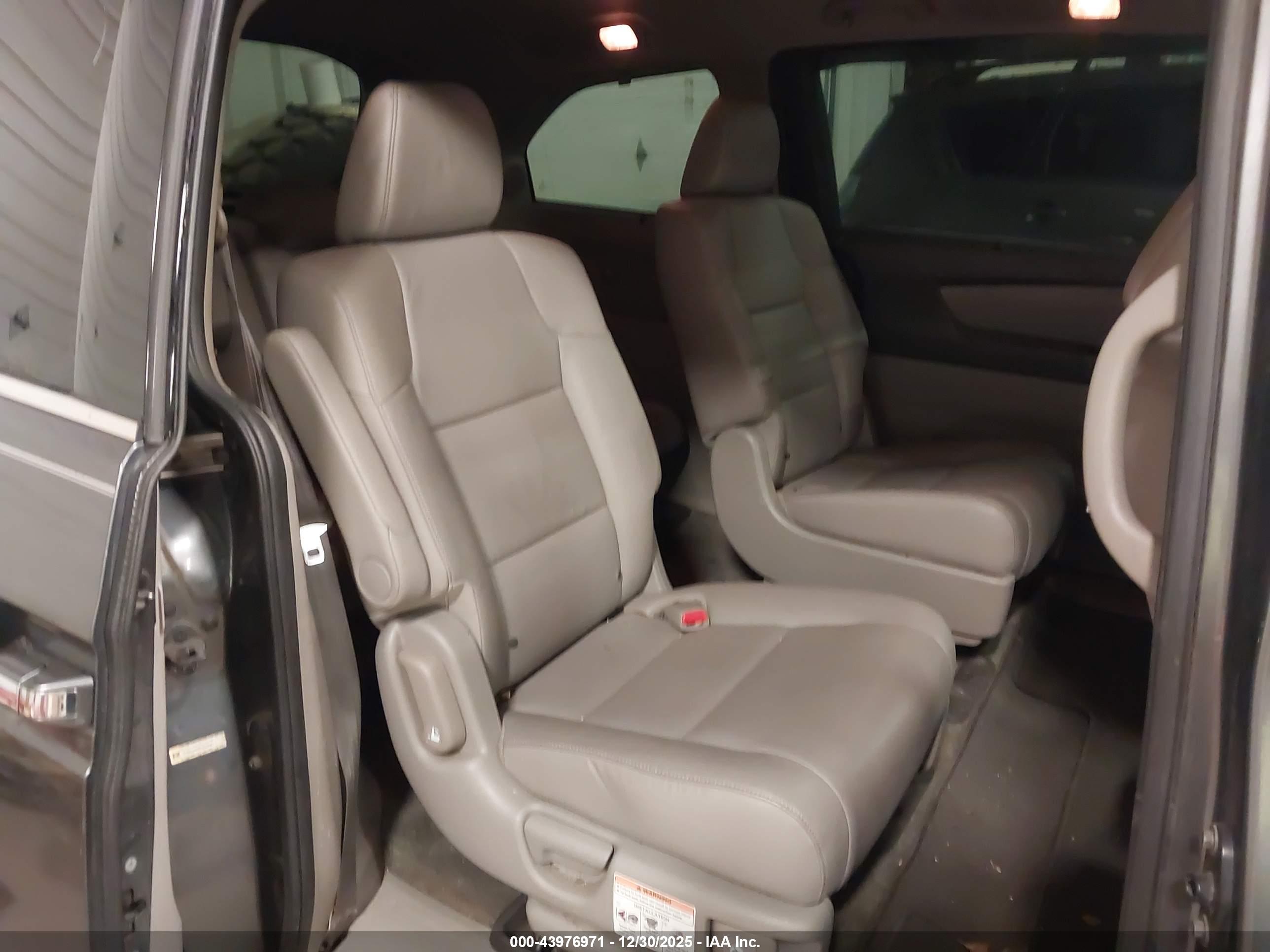 HONDA ODYSSEY image 8