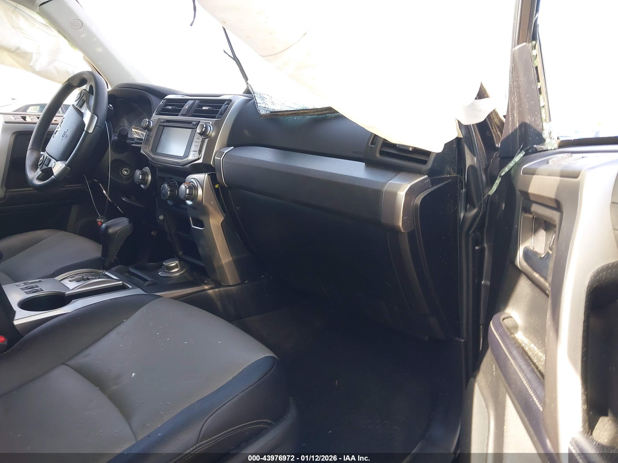 TOYOTA 4RUNNER image 5