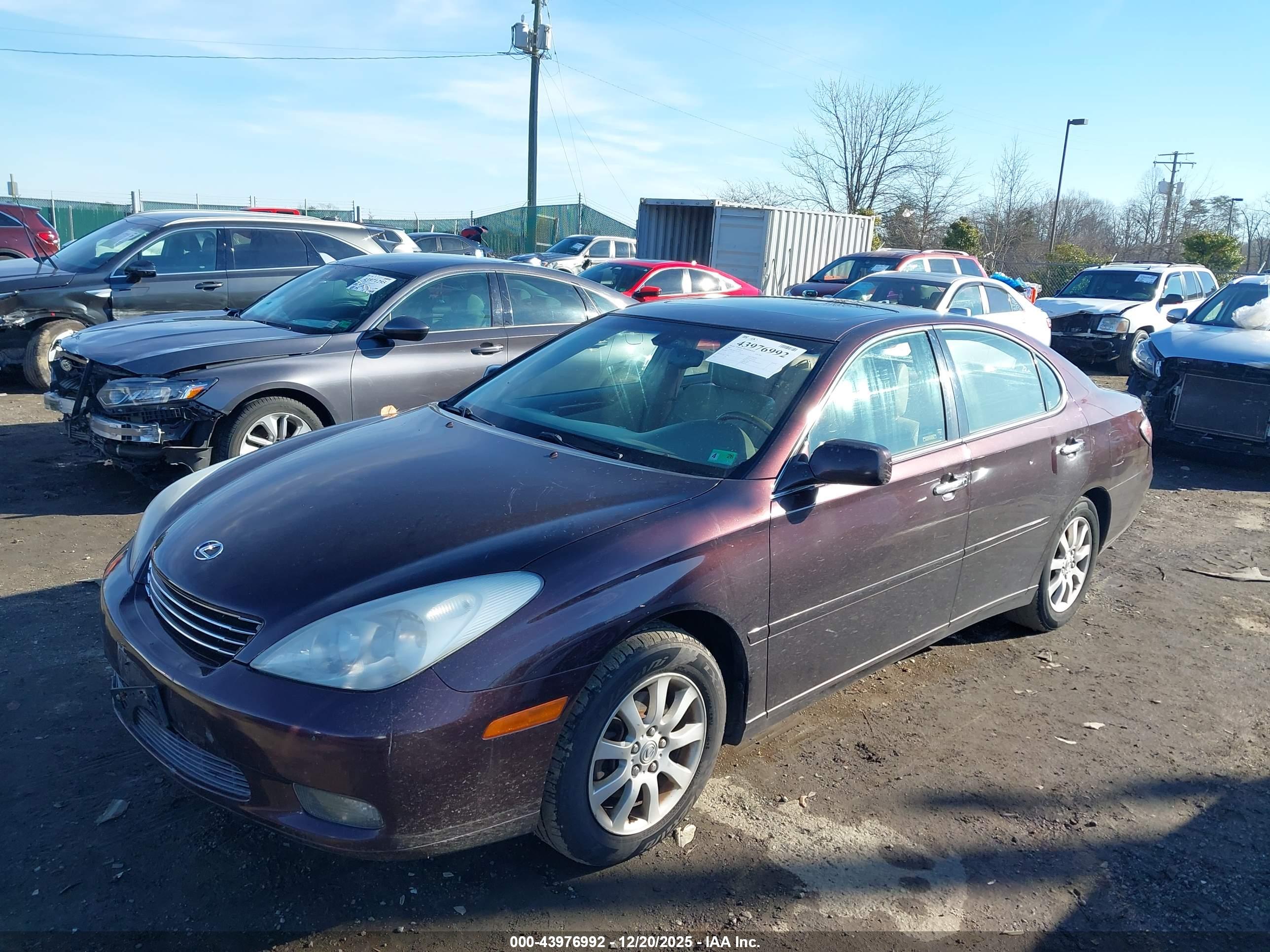 LEXUS ES image 2