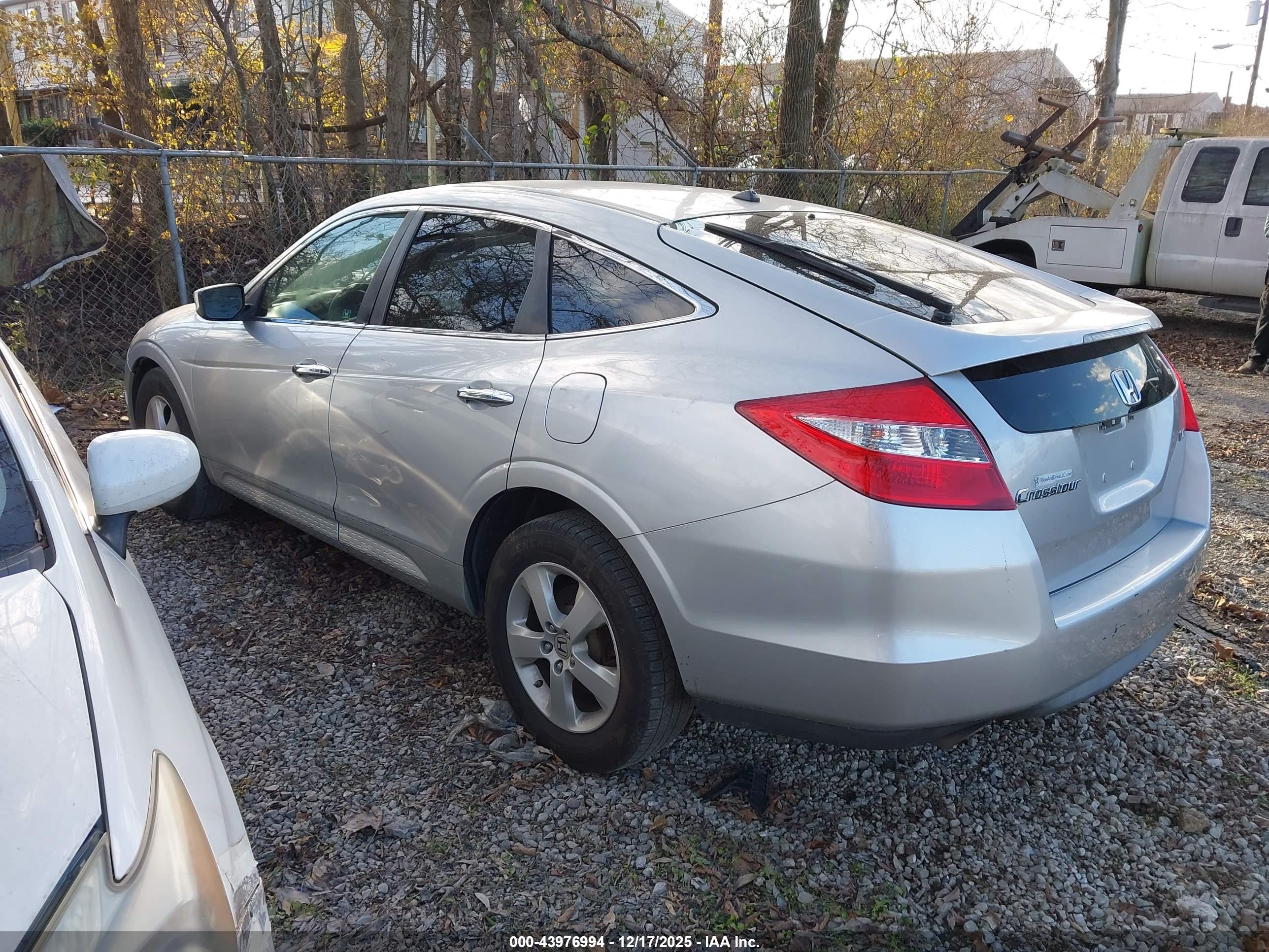 HONDA CROSSTOUR image 3