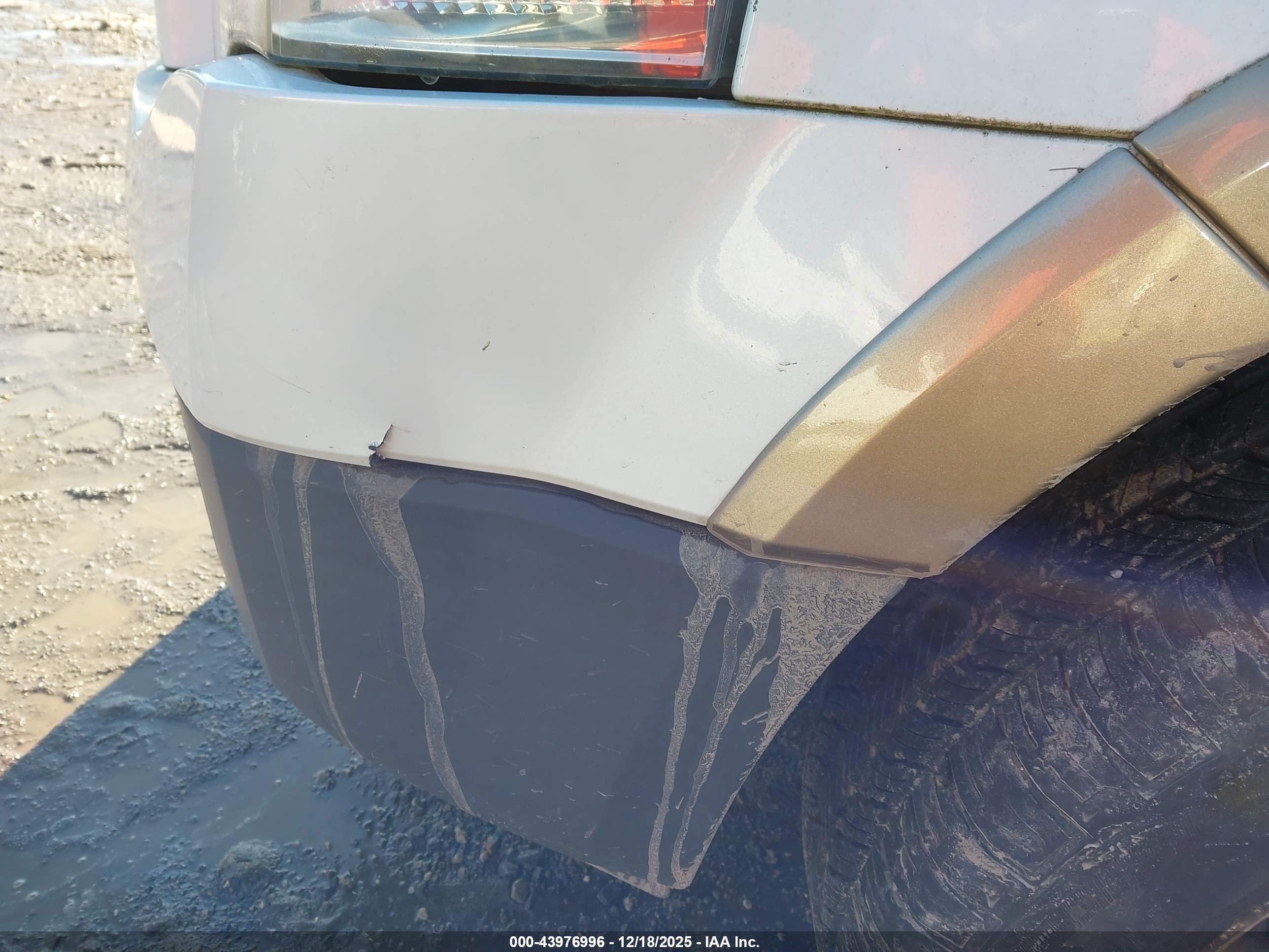 FORD EXPEDITION image 6