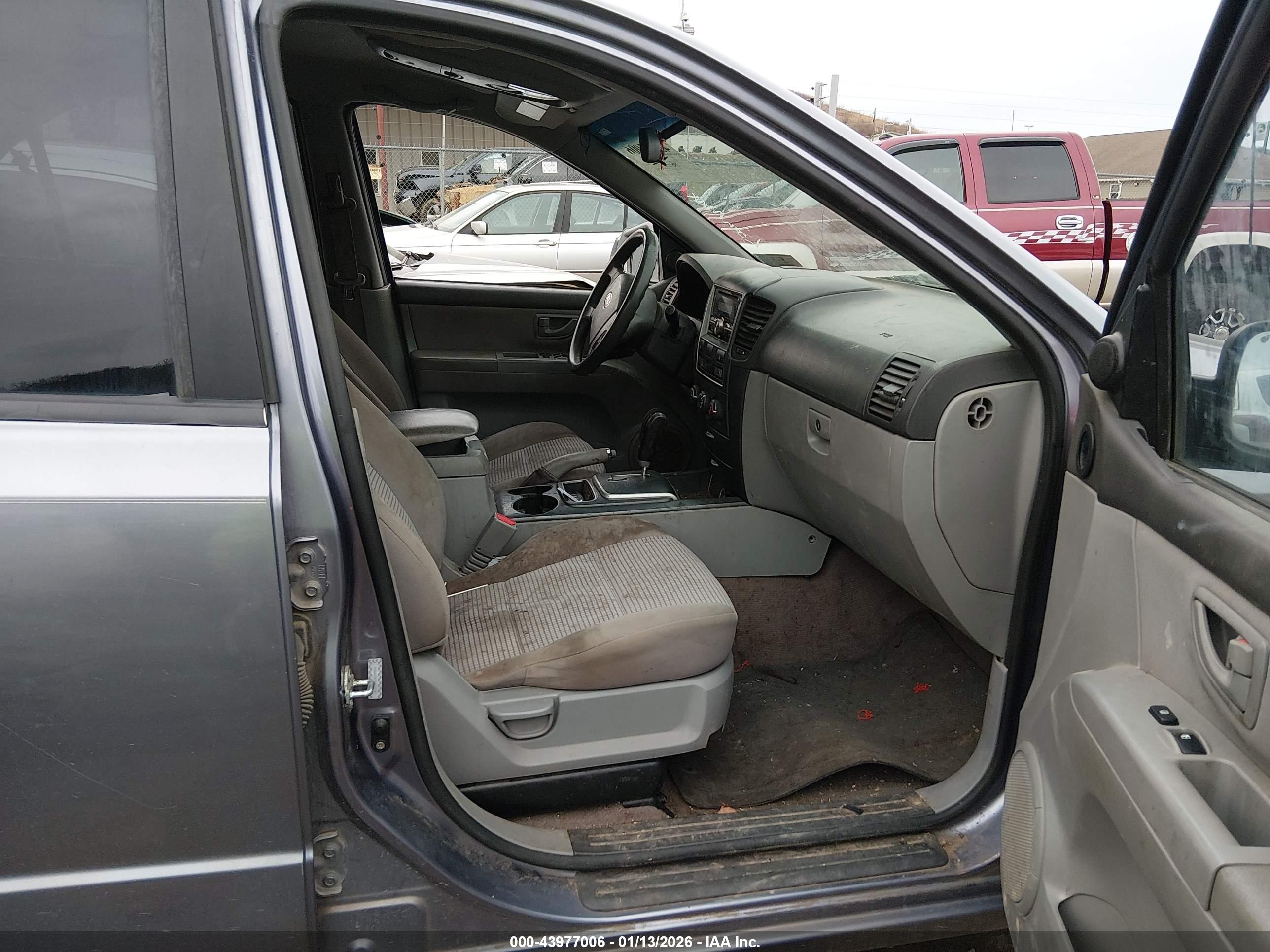 KIA SORENTO image 5