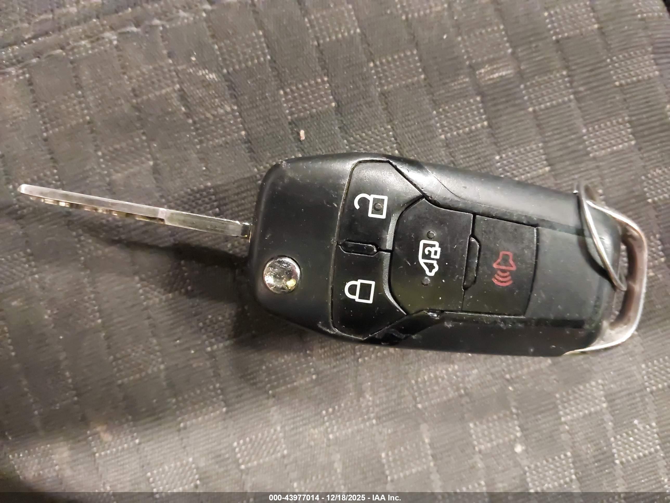 FORD TRANSIT image 11