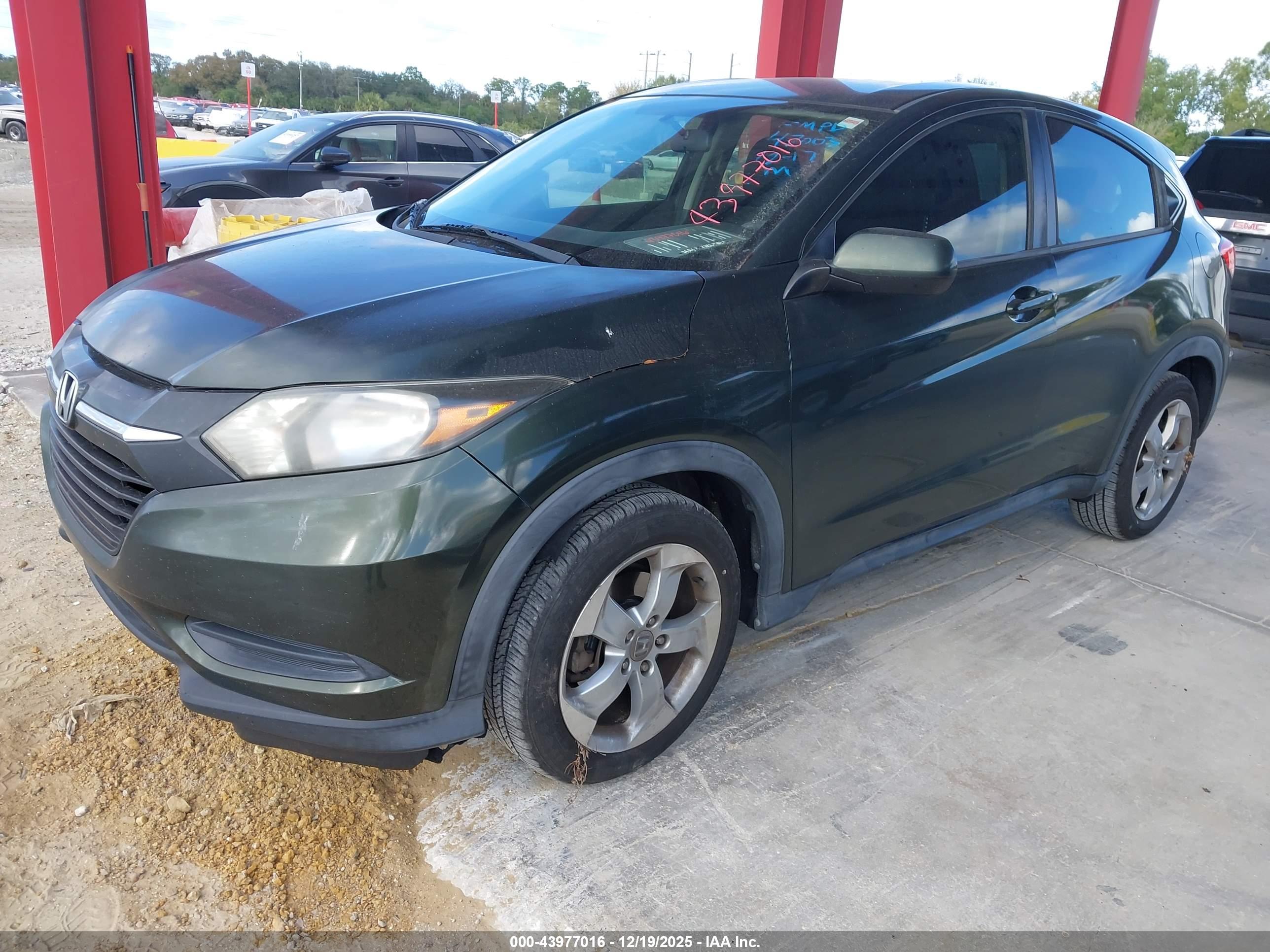 HONDA HR-V image 2