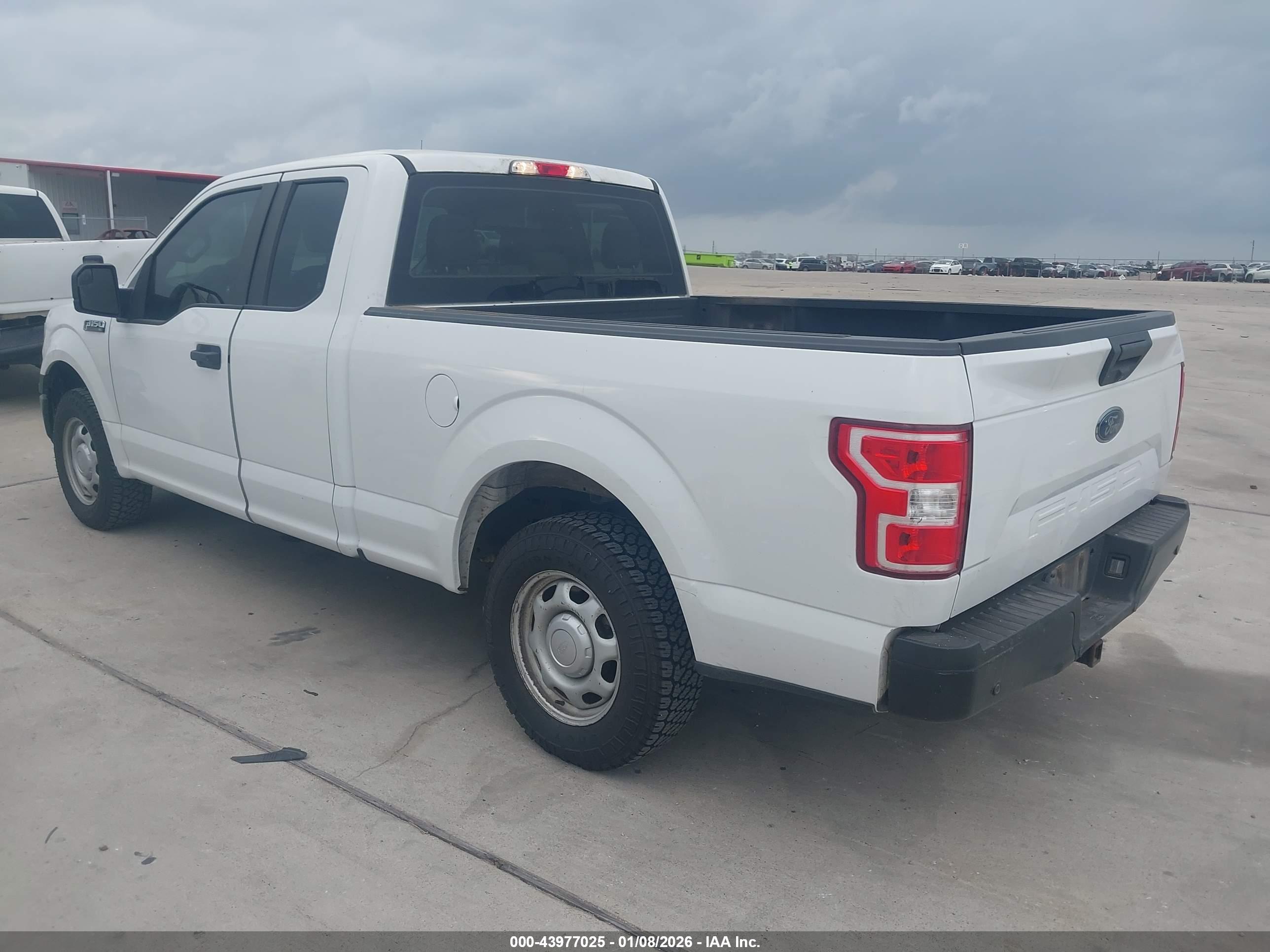 FORD F-150 image 3
