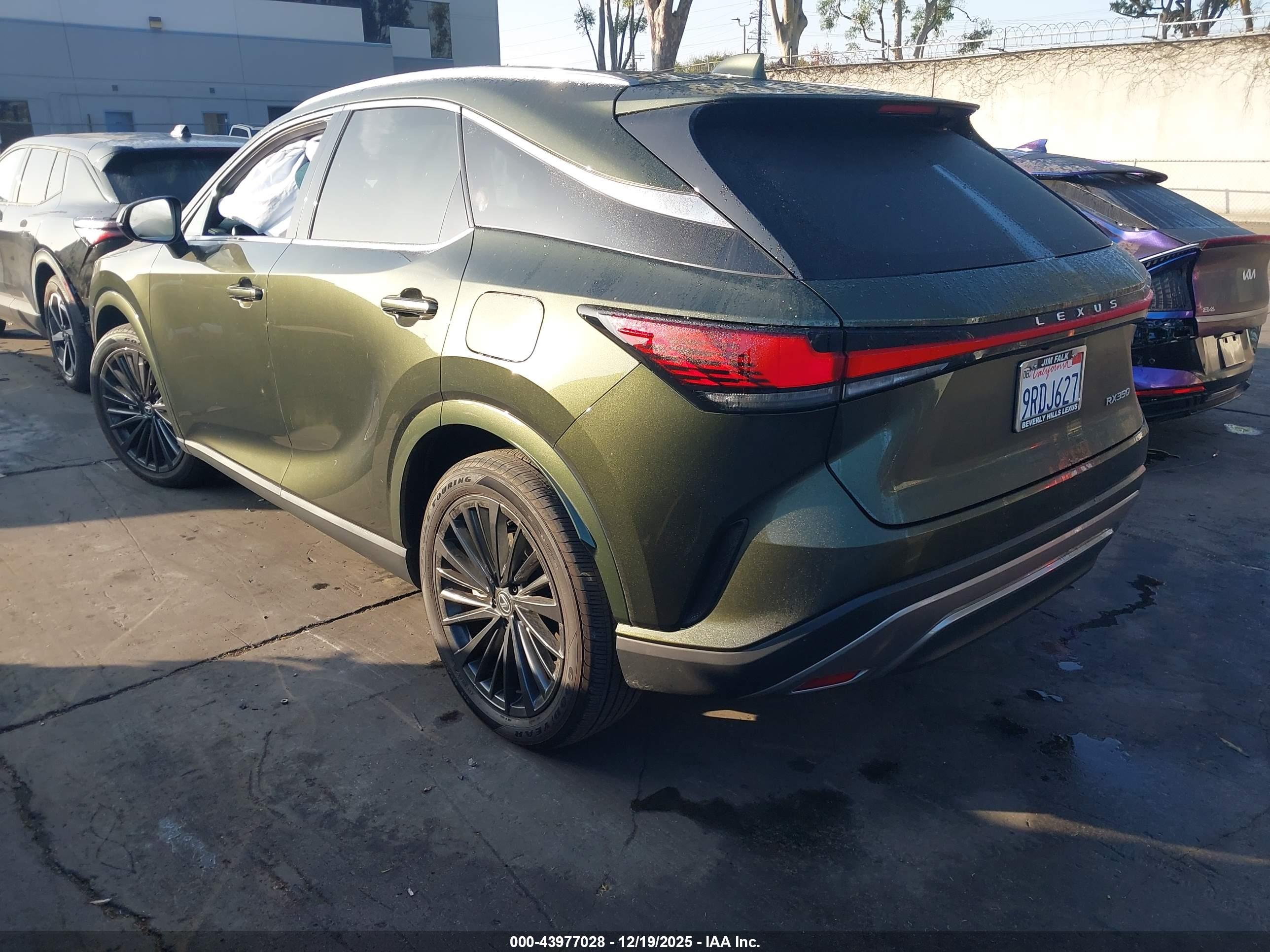 LEXUS RX image 3