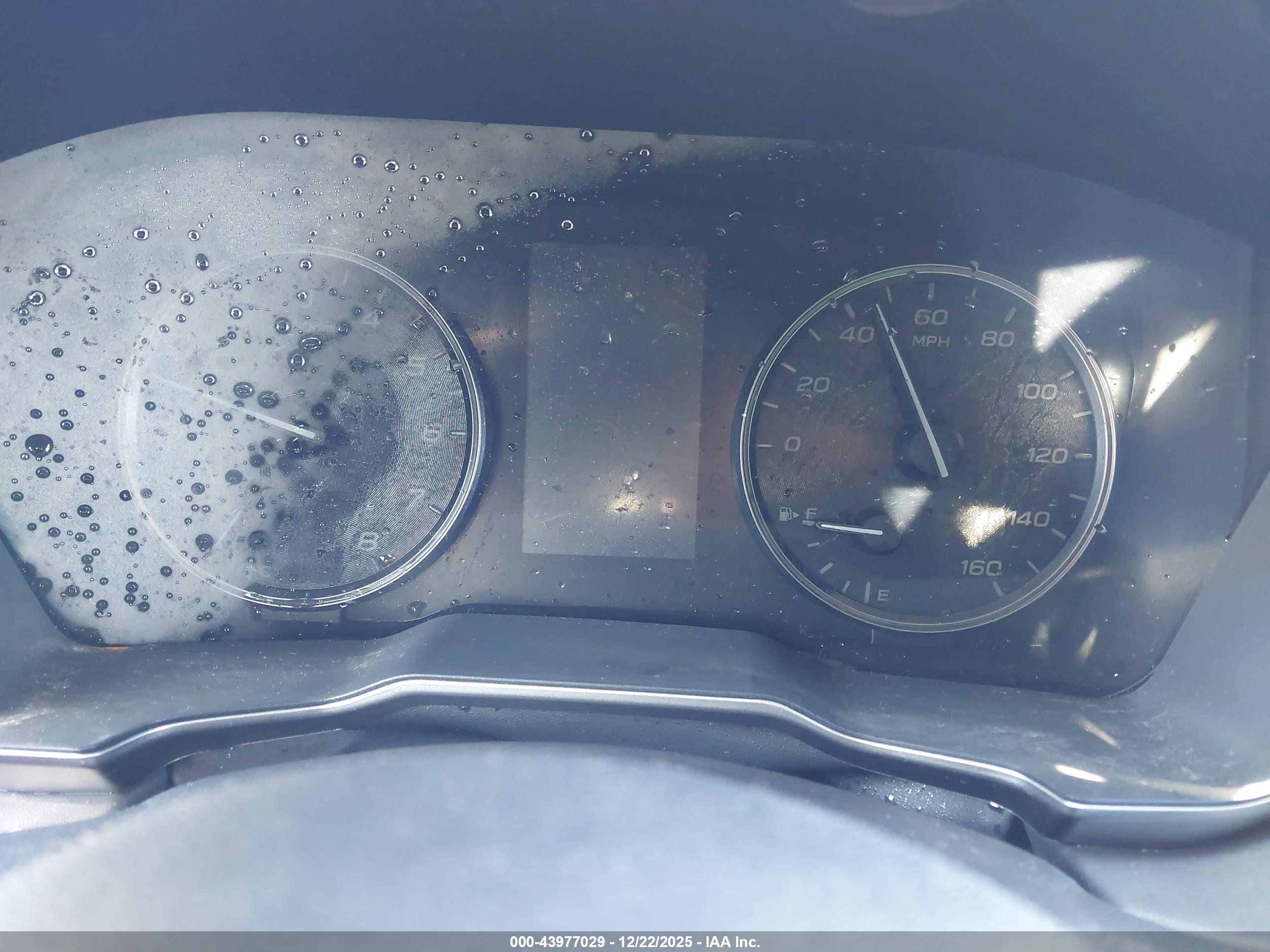 SUBARU OUTBACK image 7