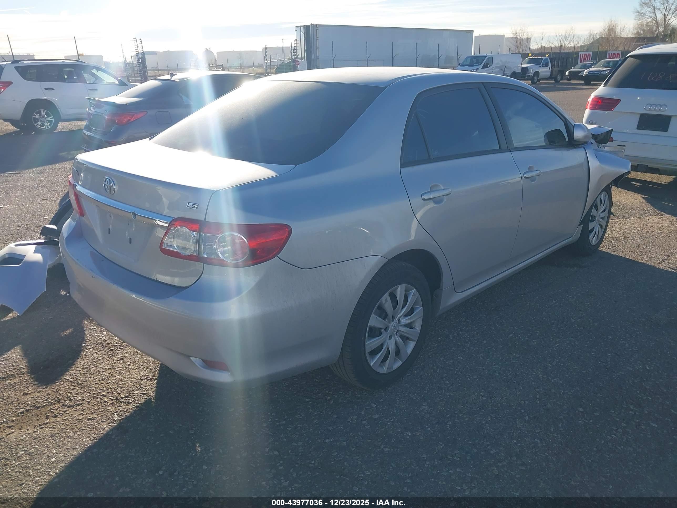 TOYOTA COROLLA image 4