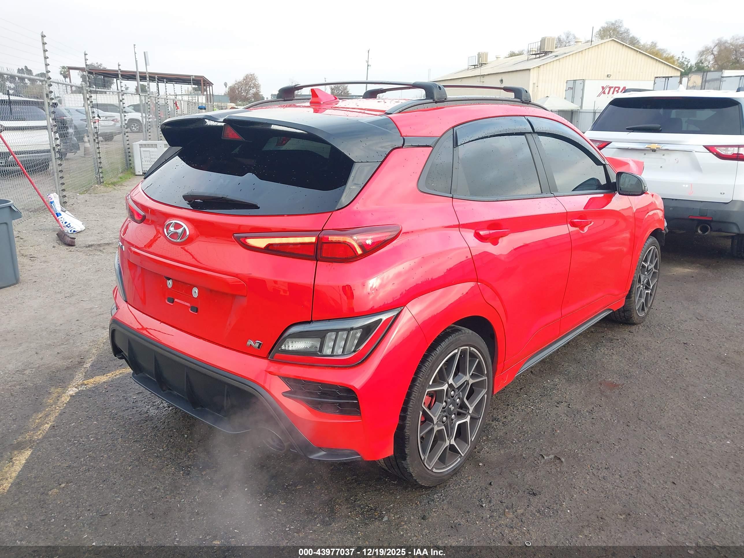 HYUNDAI KONA image 4