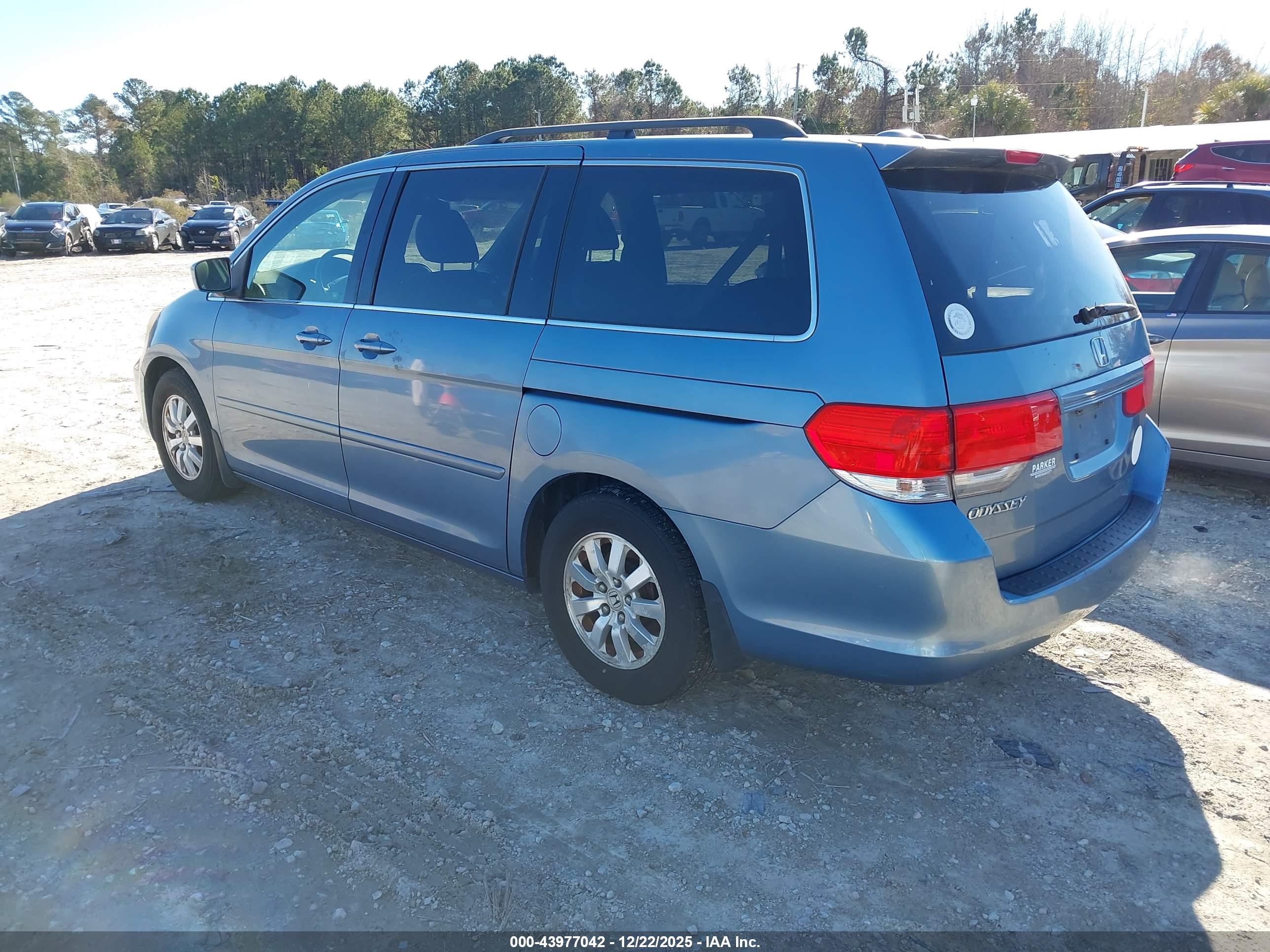 HONDA ODYSSEY image 3