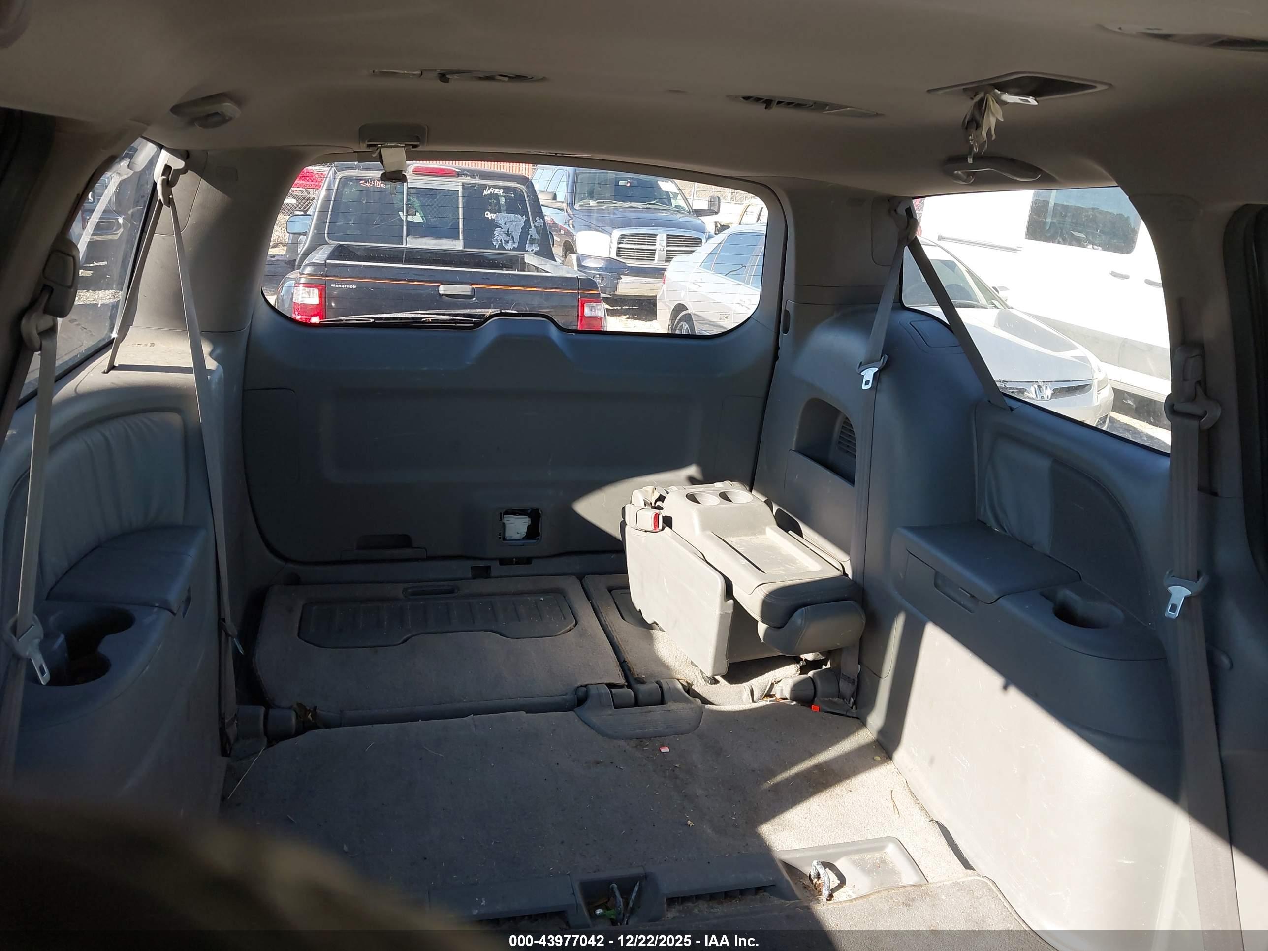 HONDA ODYSSEY image 8