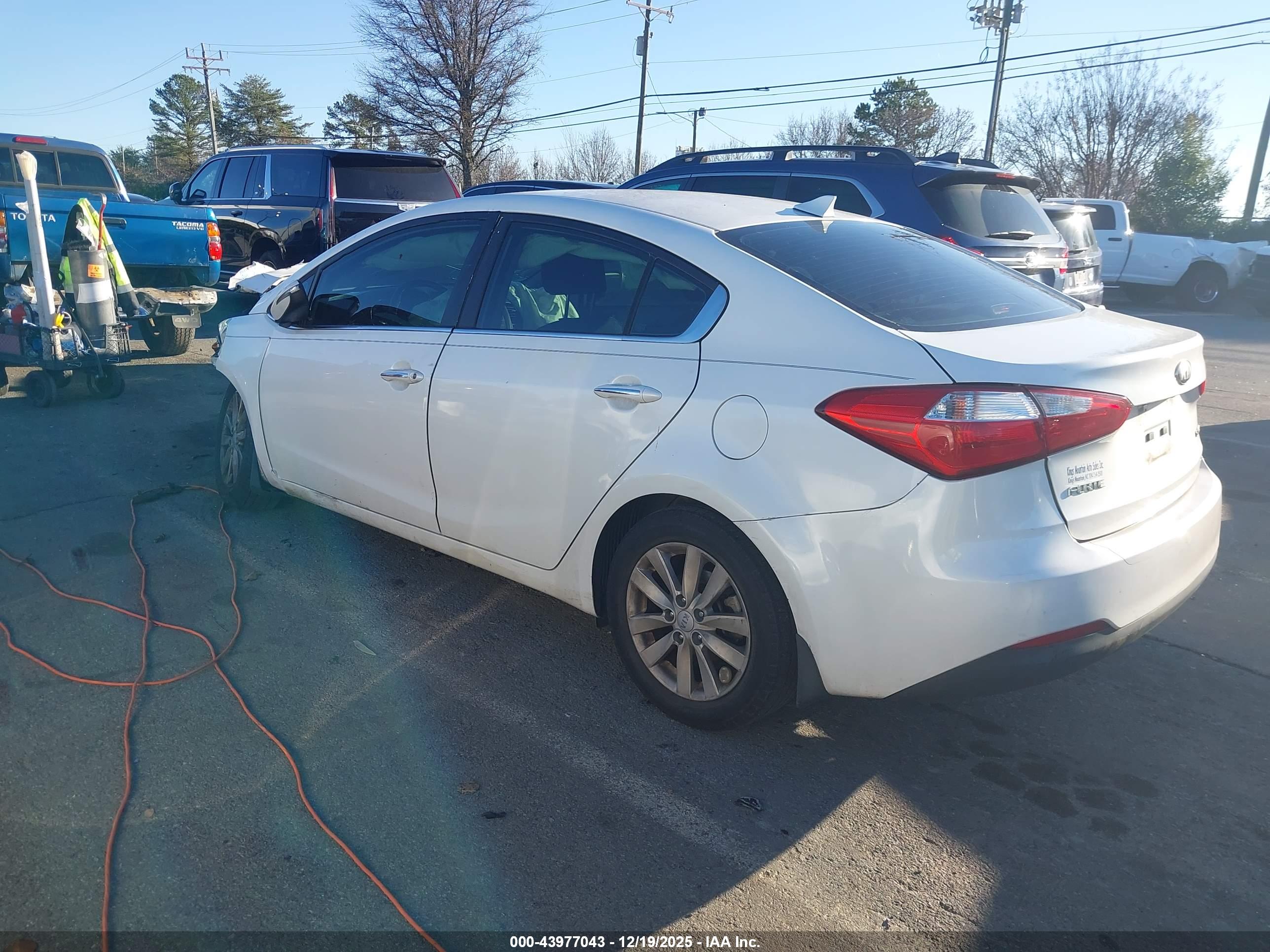 KIA FORTE image 3