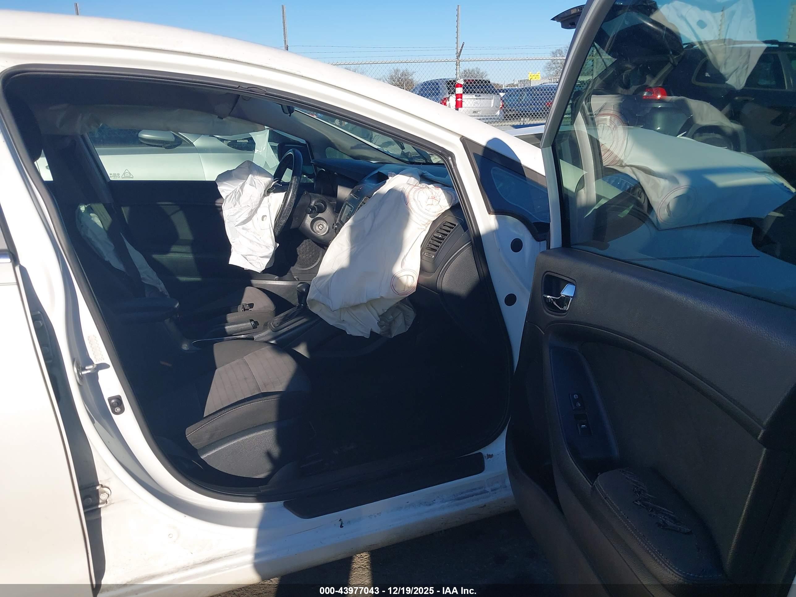 KIA FORTE image 5
