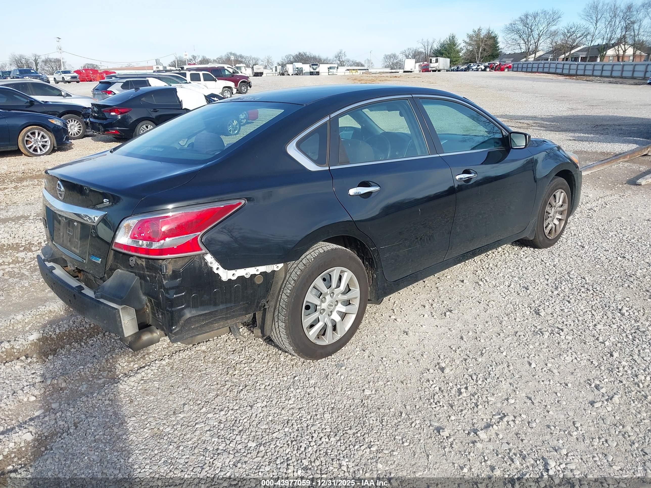 NISSAN ALTIMA image 4
