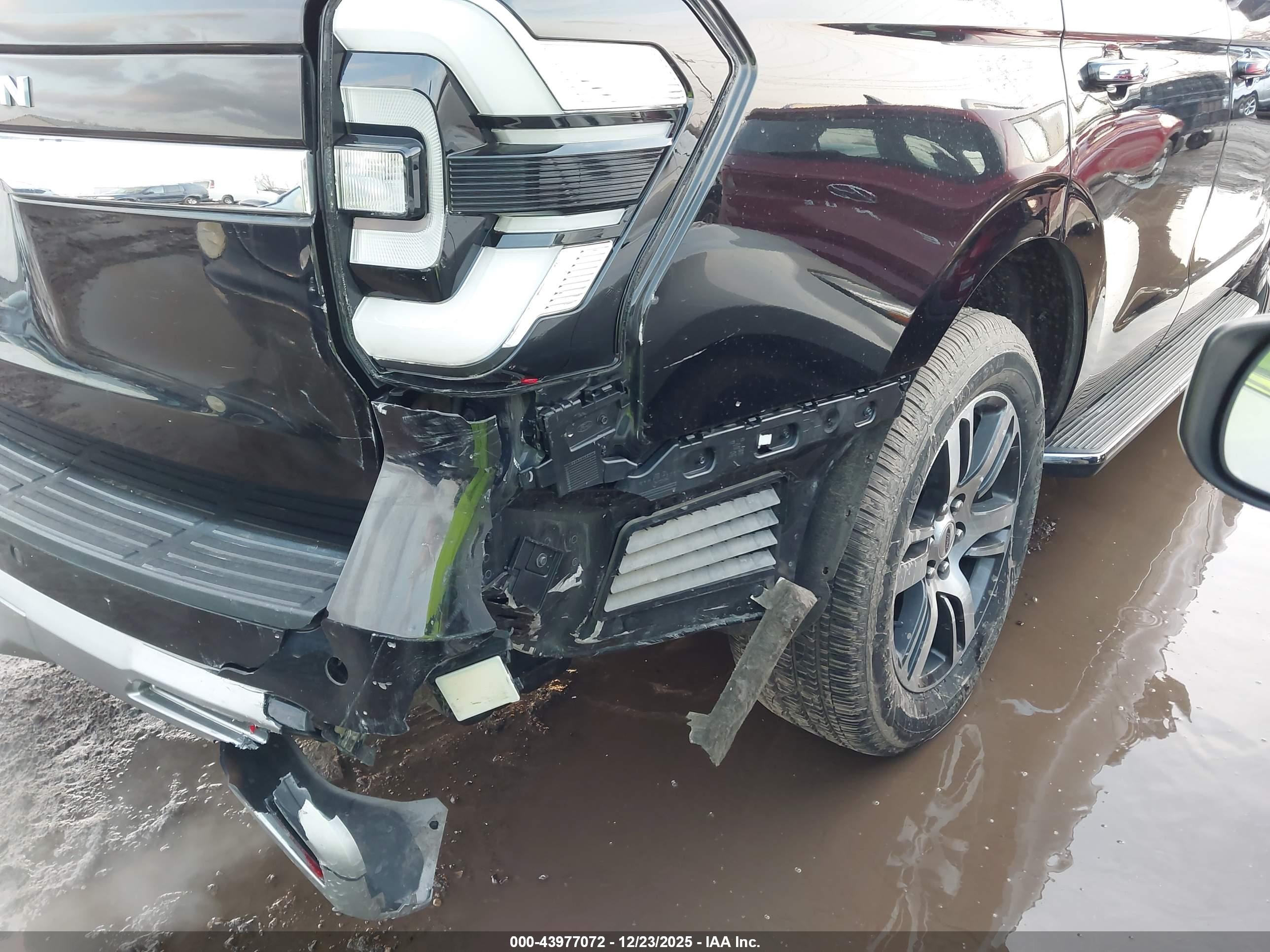 FORD EXPEDITION image 6