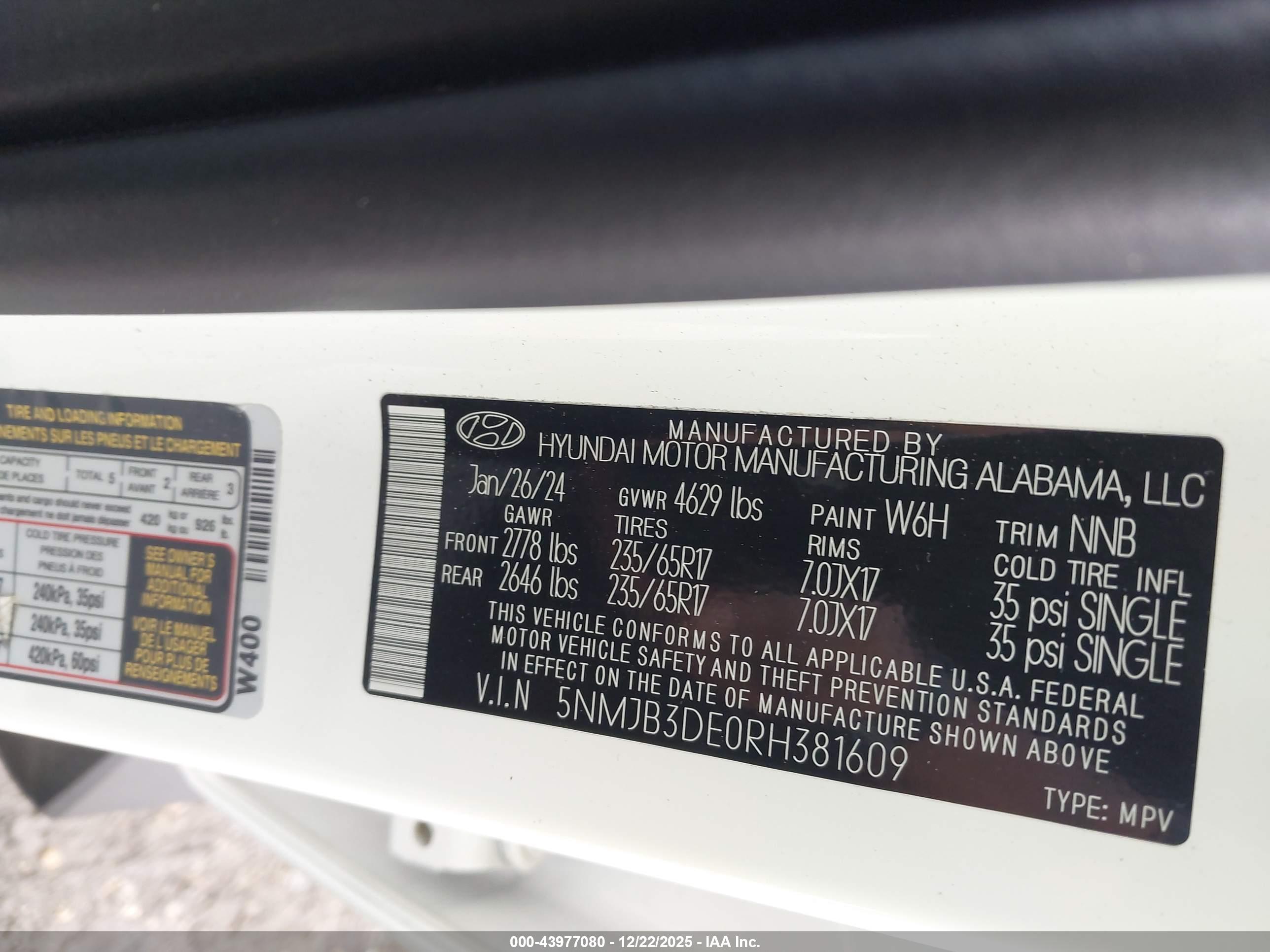 HYUNDAI TUCSON image 9