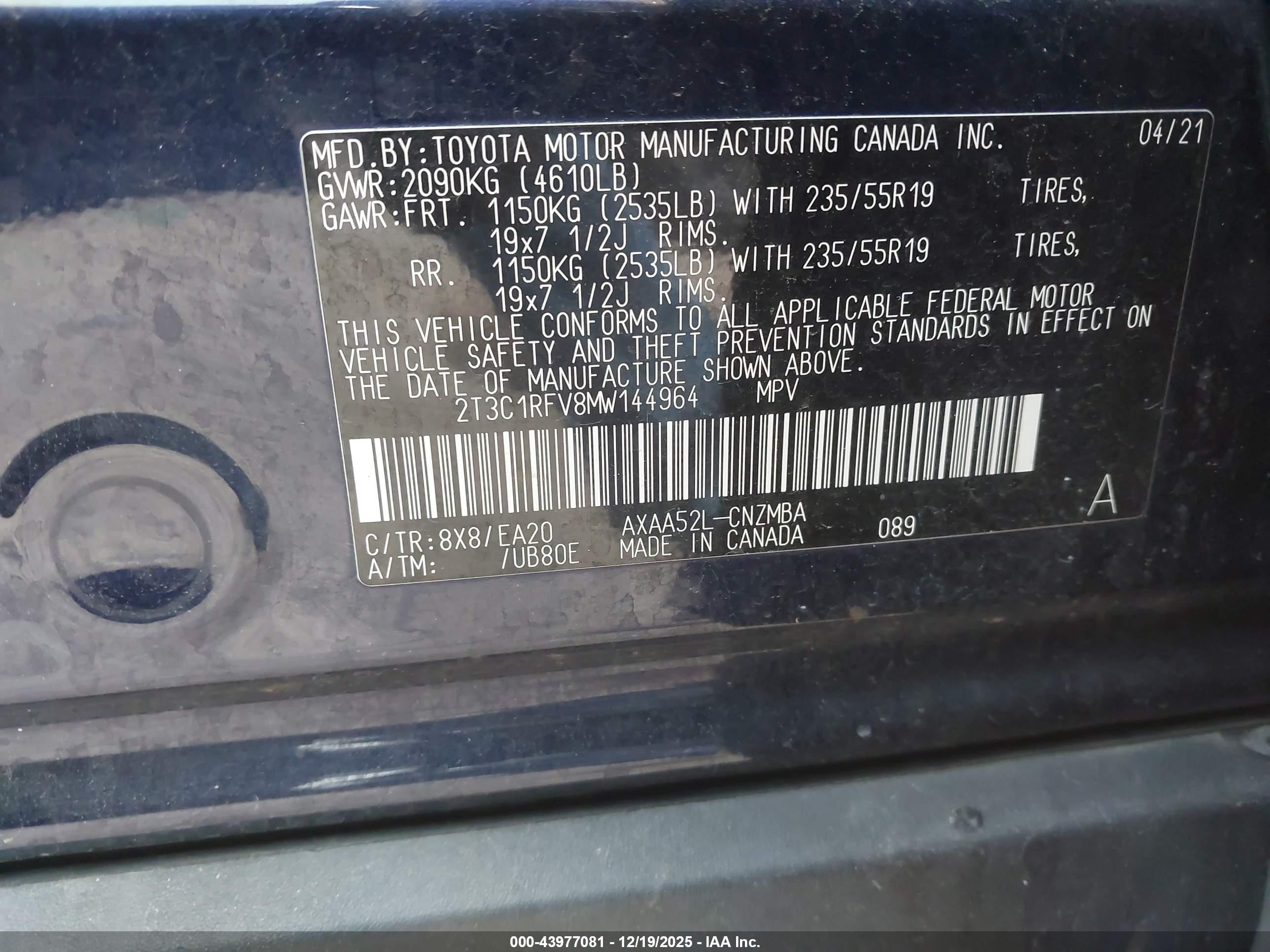 TOYOTA RAV4 image 9