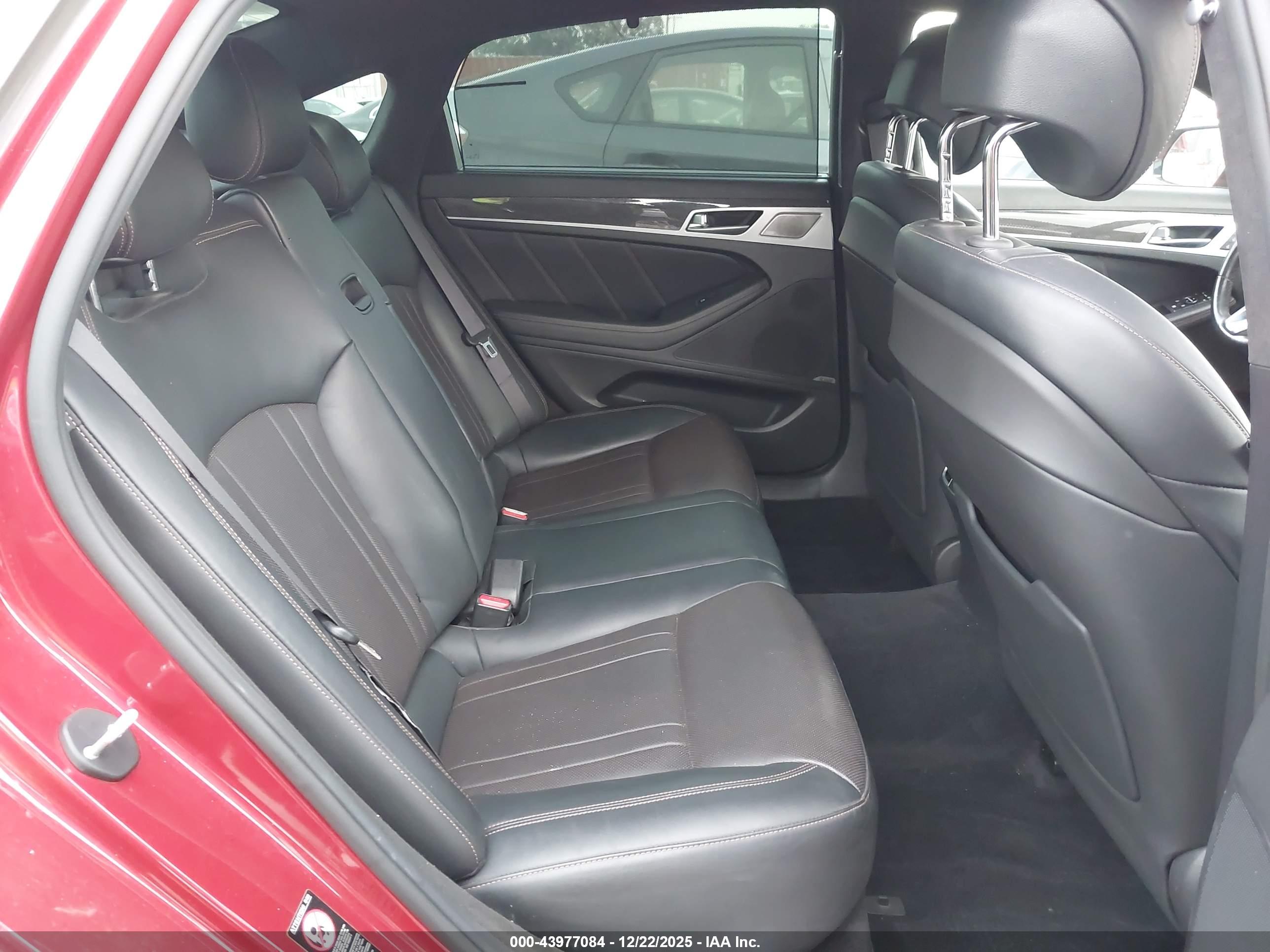 GENESIS G80 image 8