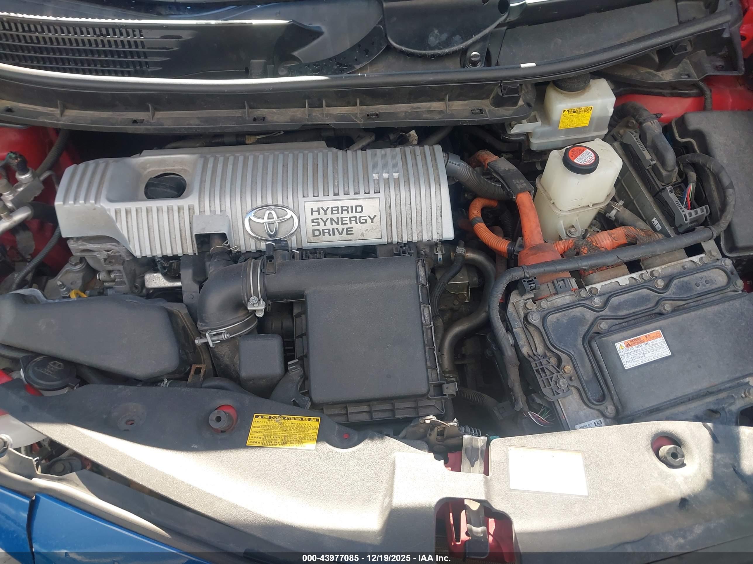 TOYOTA PRIUS image 10