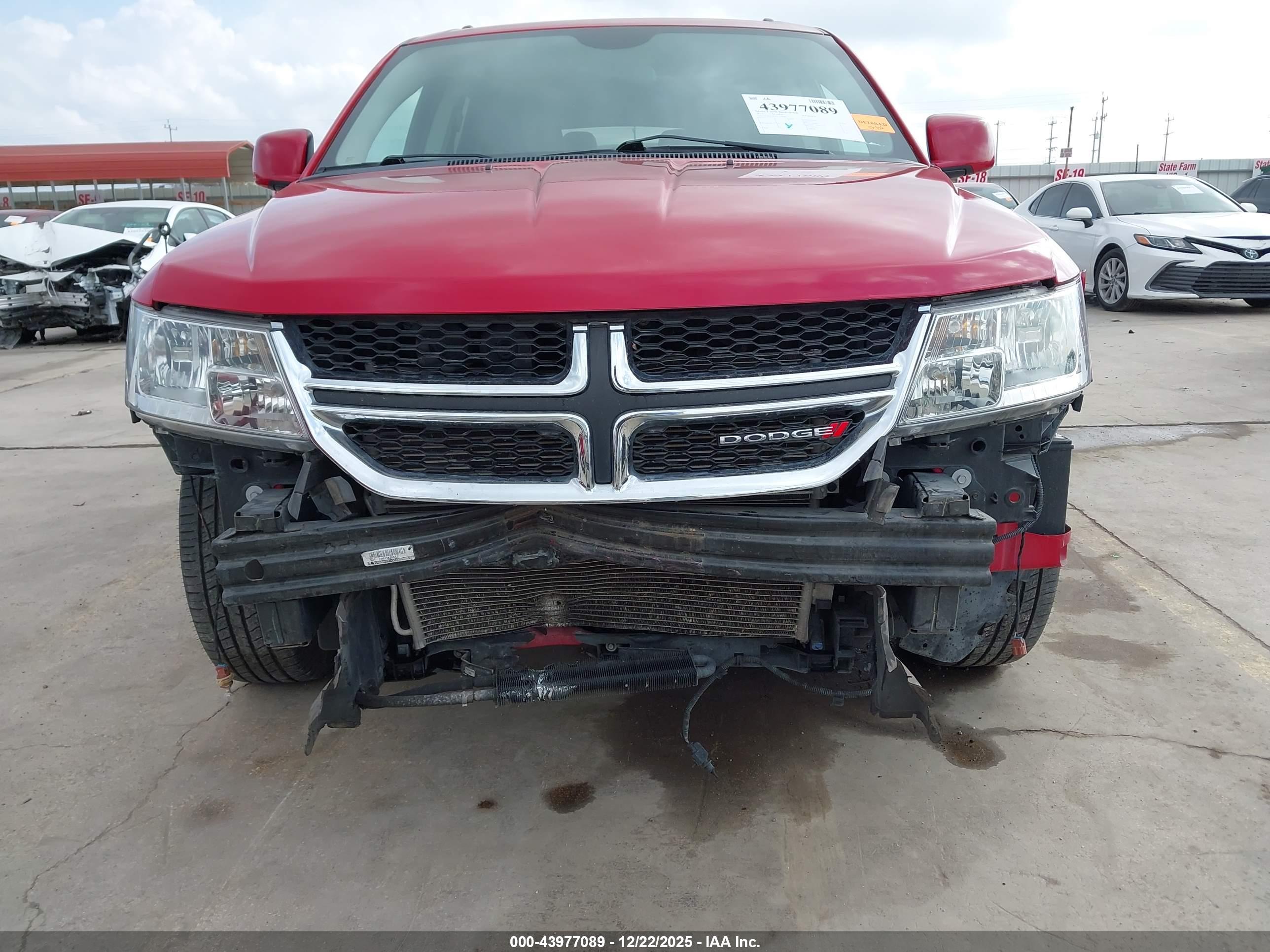 DODGE JOURNEY image 6