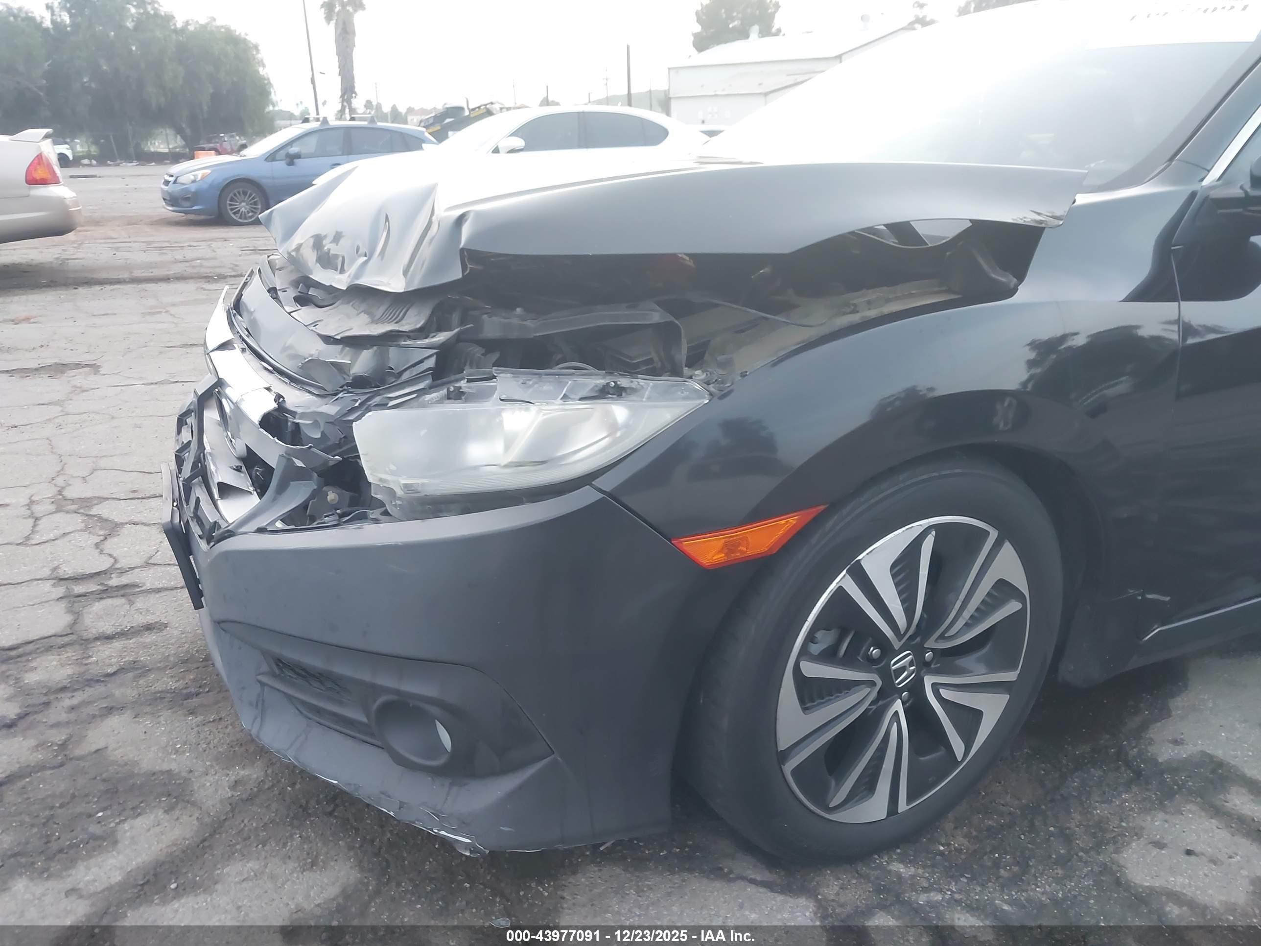 HONDA CIVIC image 6