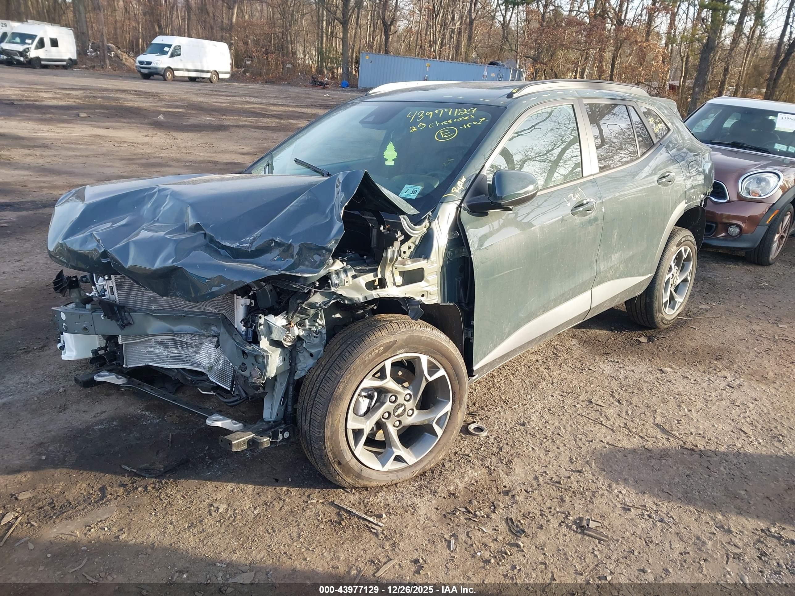 CHEVROLET TRAX image 2