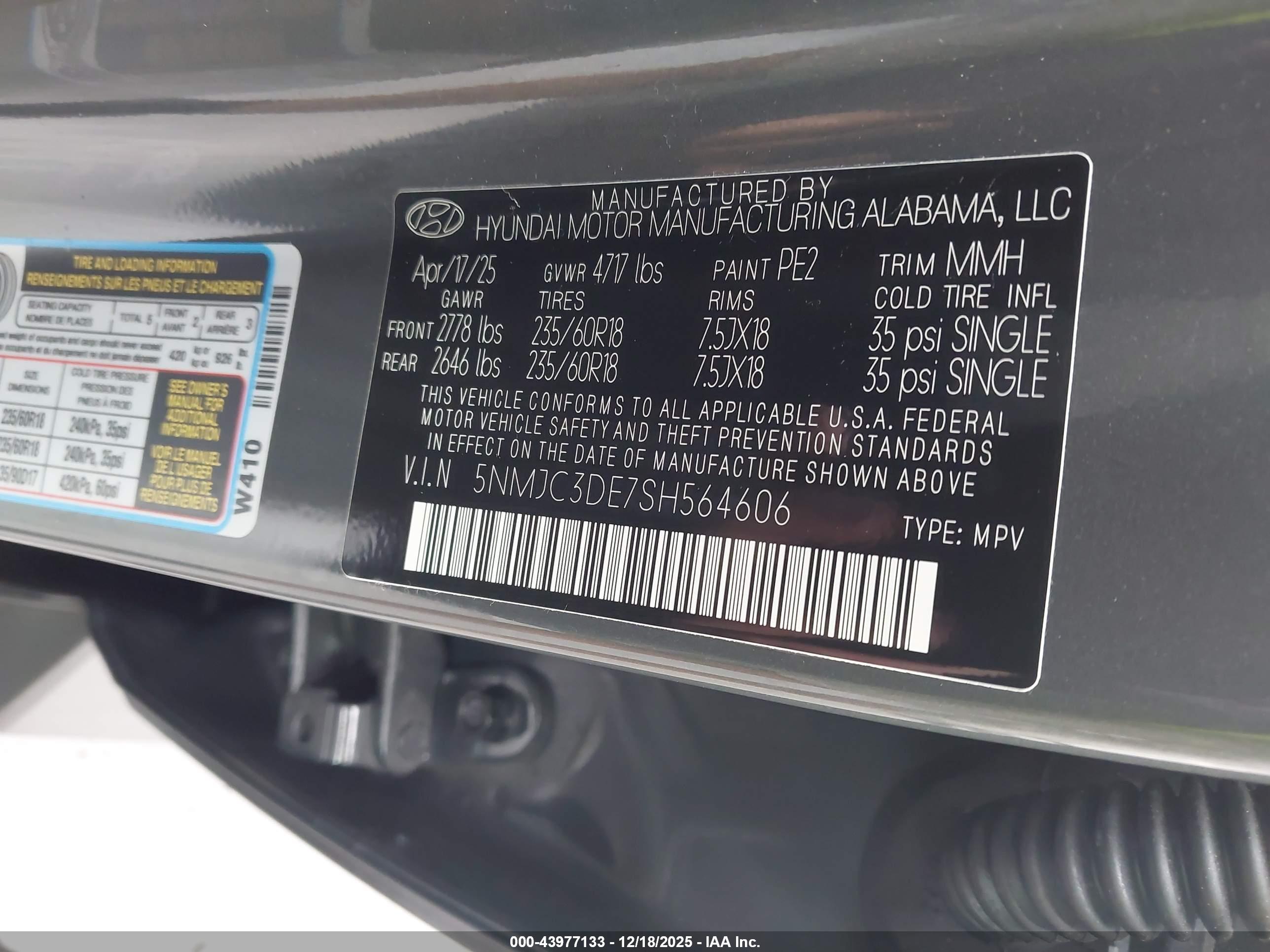 HYUNDAI TUCSON image 9