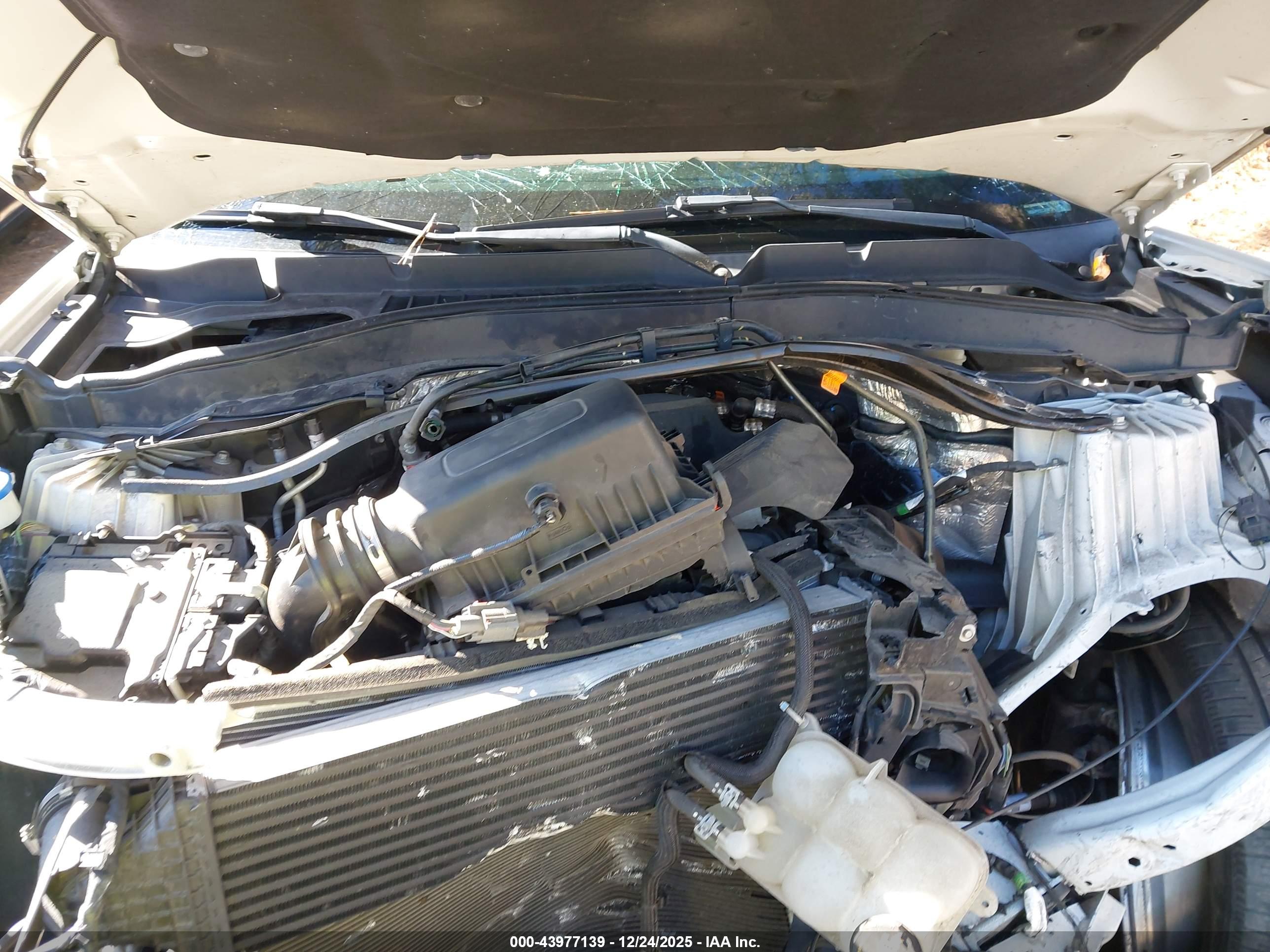 FORD EXPLORER image 10