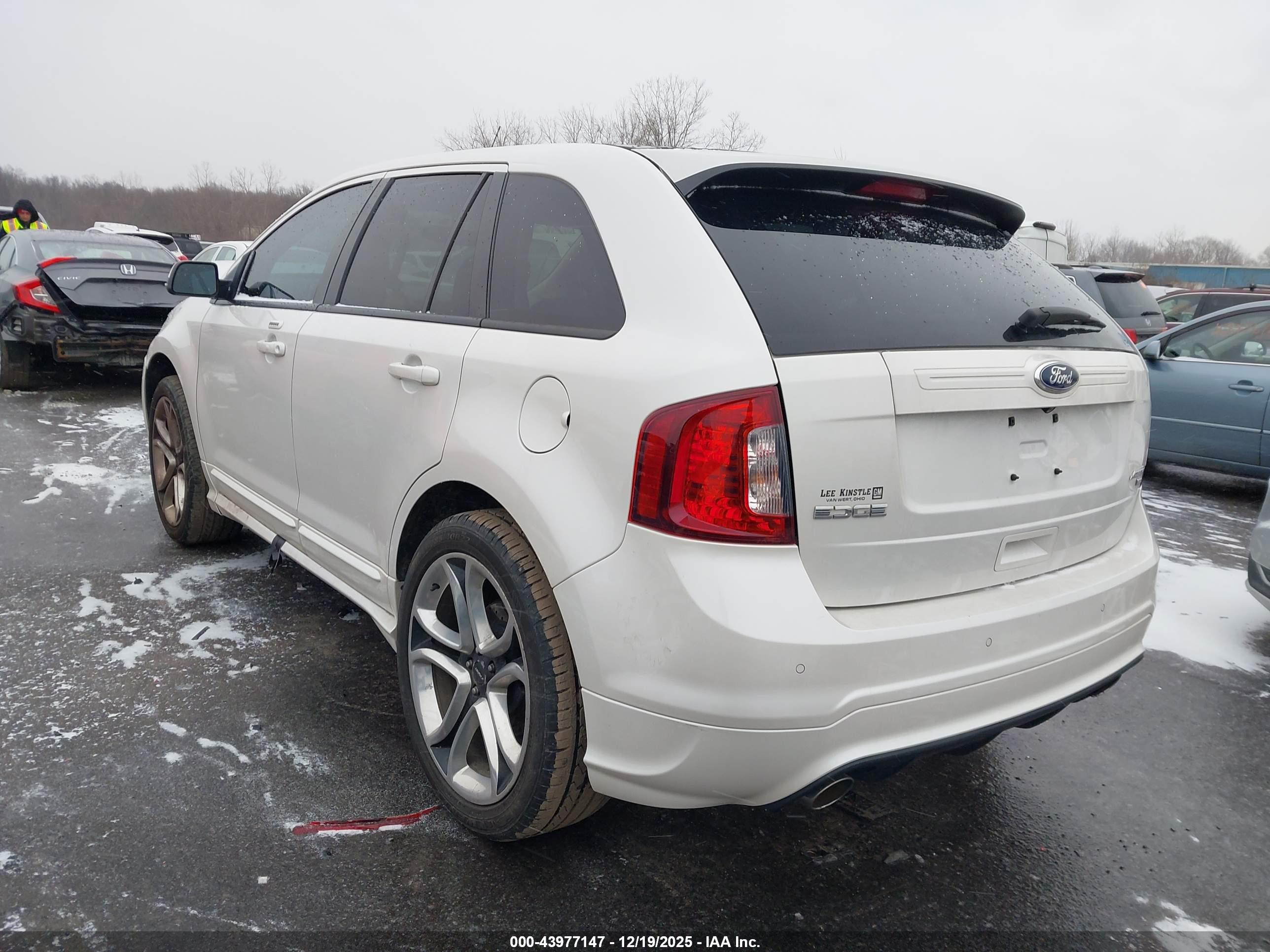 FORD EDGE image 3