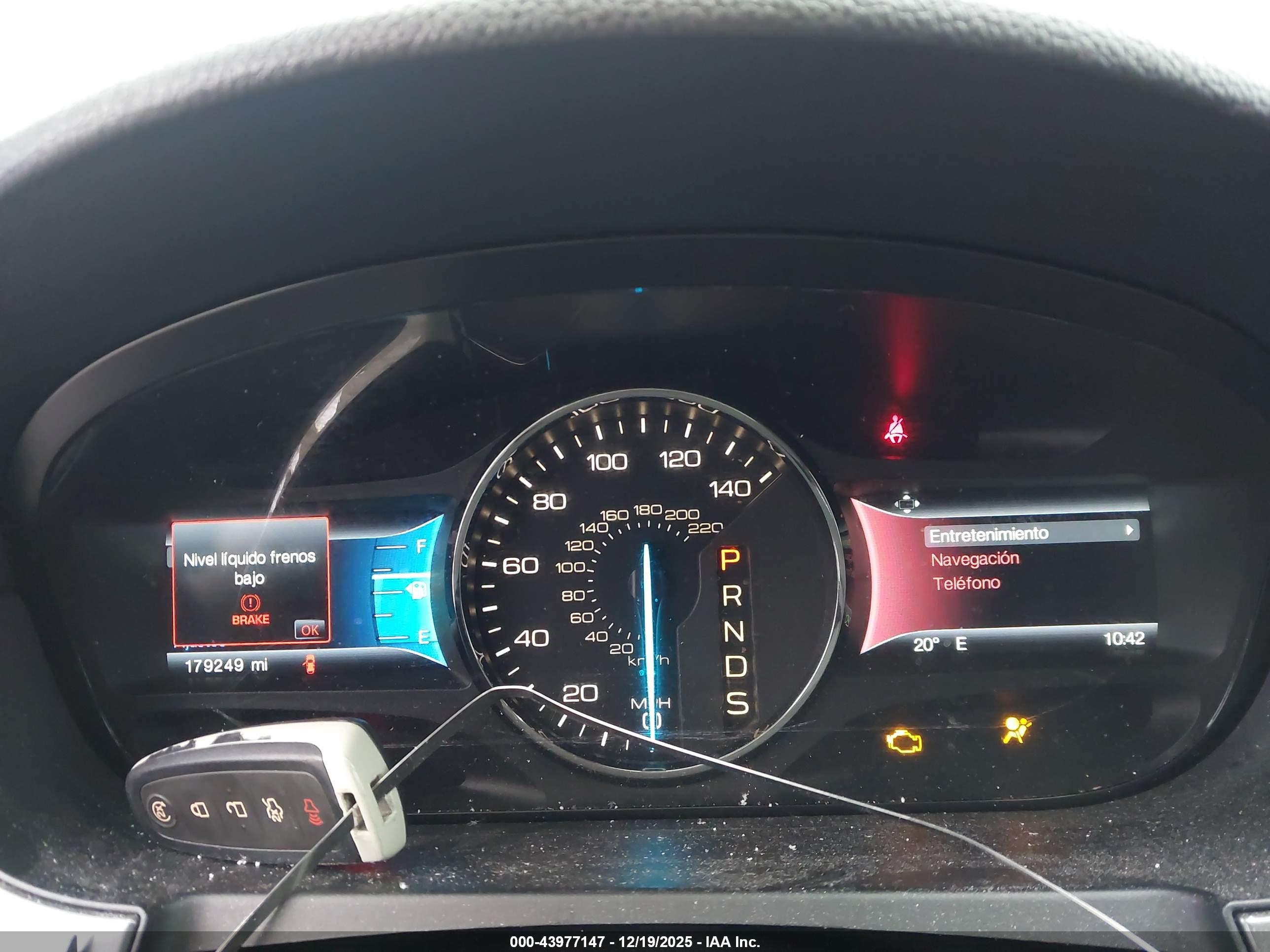 FORD EDGE image 7