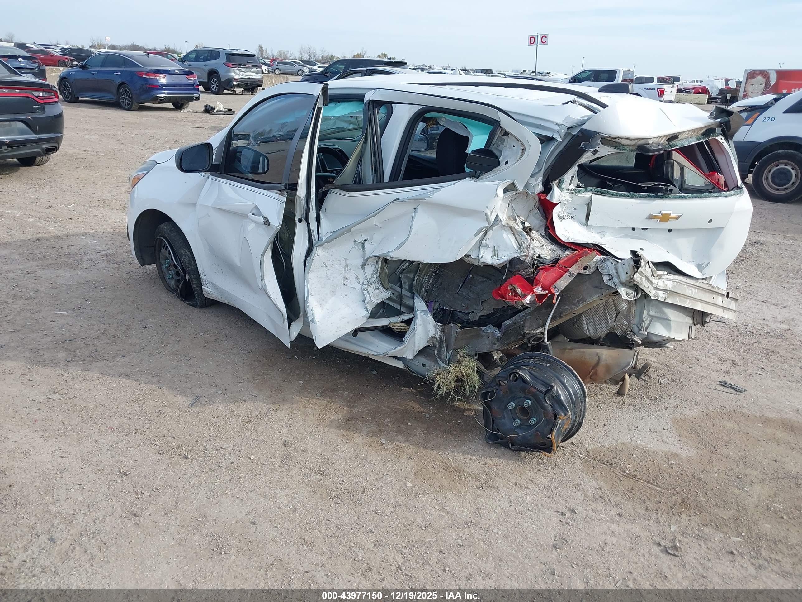 CHEVROLET SPARK image 3