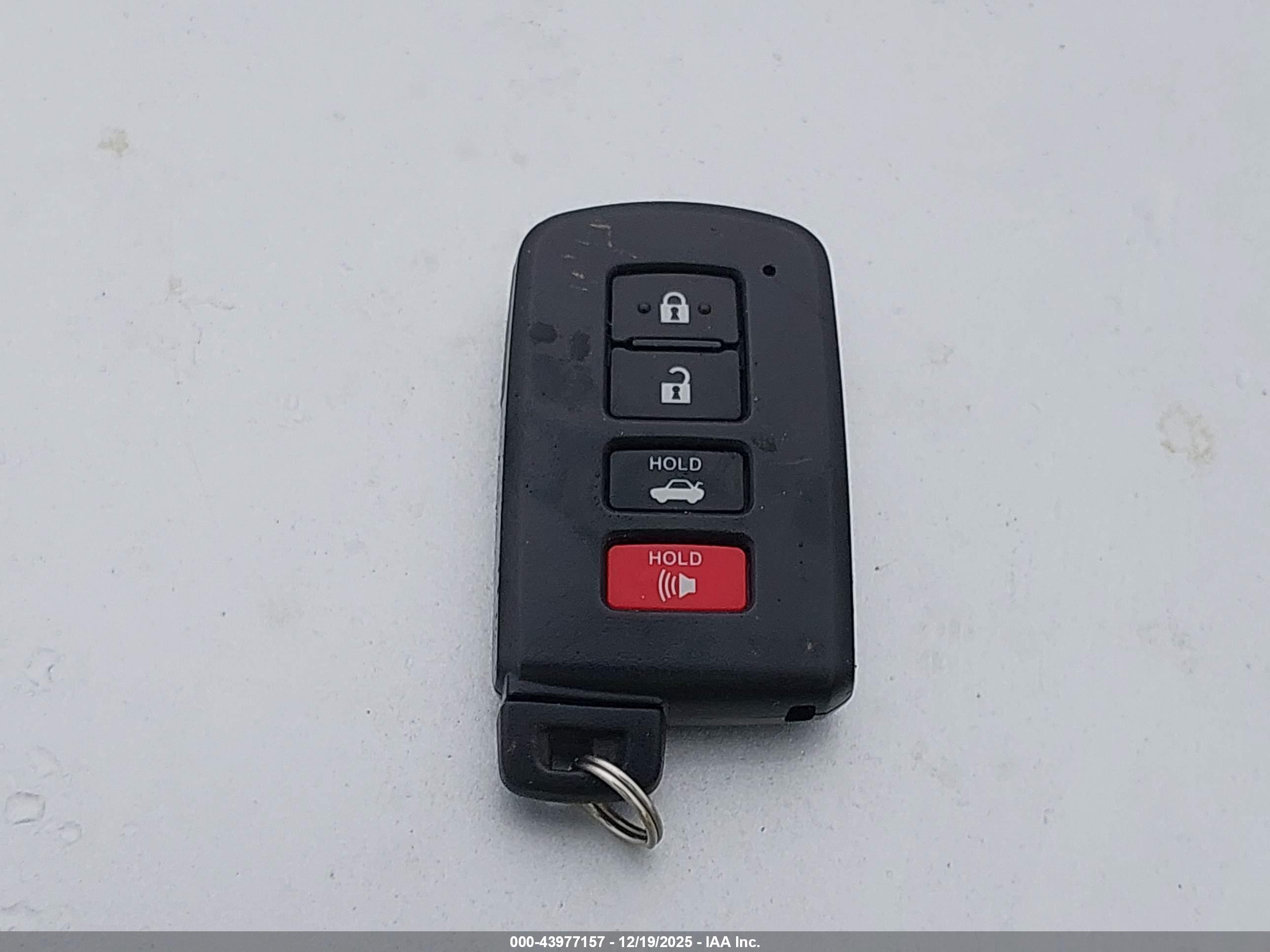TOYOTA COROLLA image 11