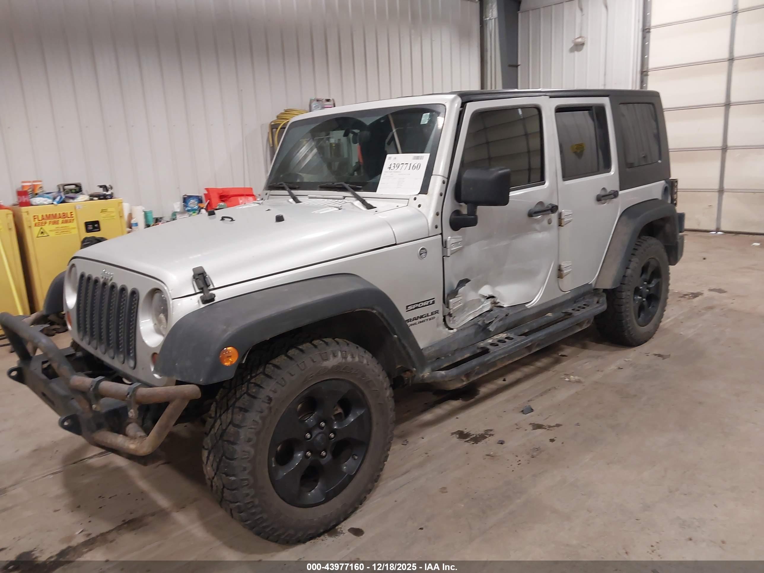 JEEP WRANGLER image 2
