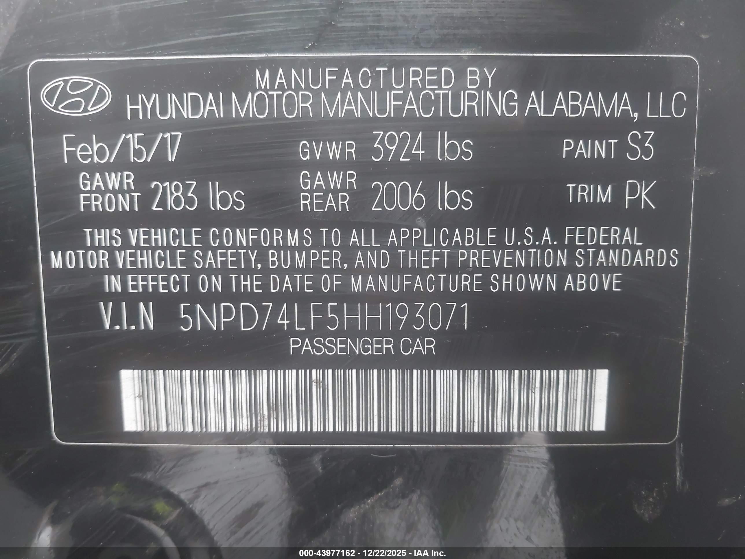 HYUNDAI ELANTRA image 9