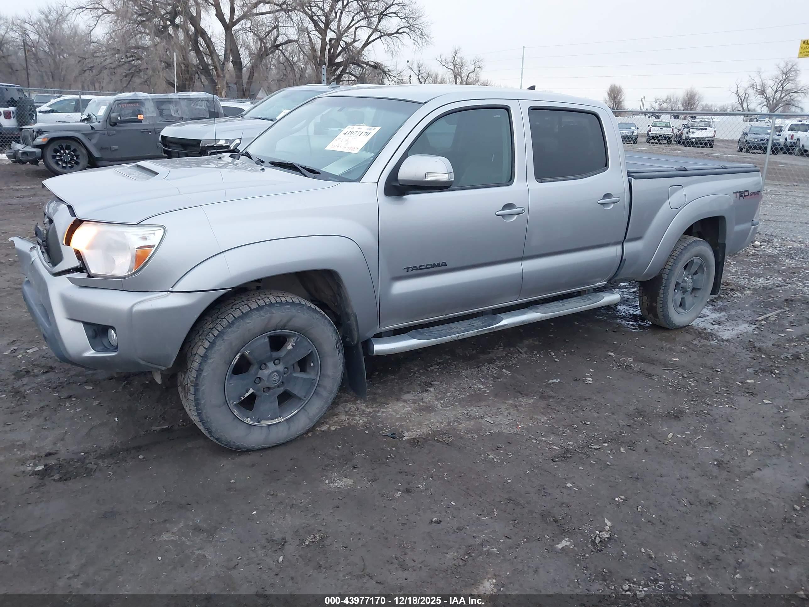 TOYOTA TACOMA image 2