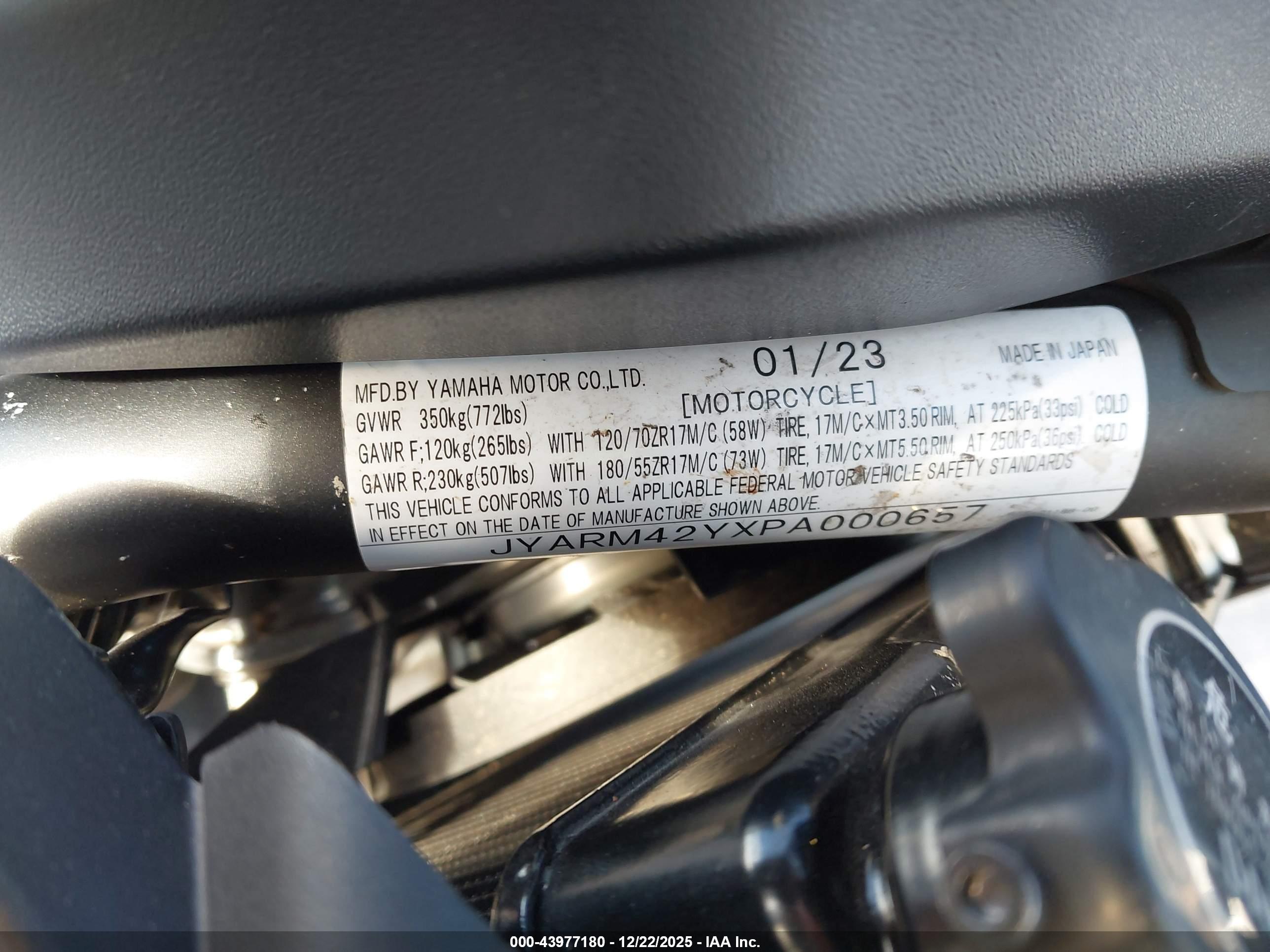 YAMAHA MTM690 image 10