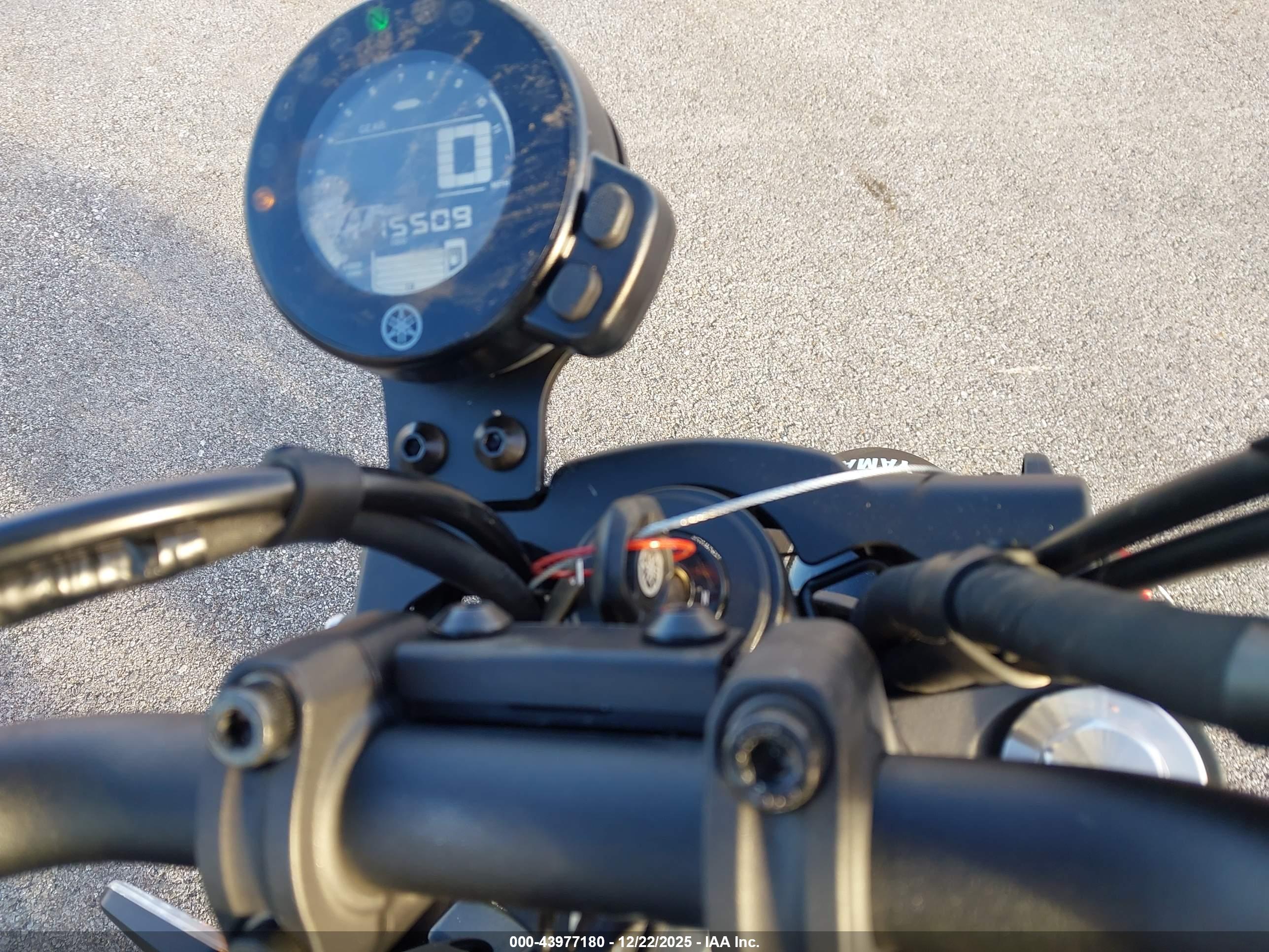 YAMAHA MTM690 image 11