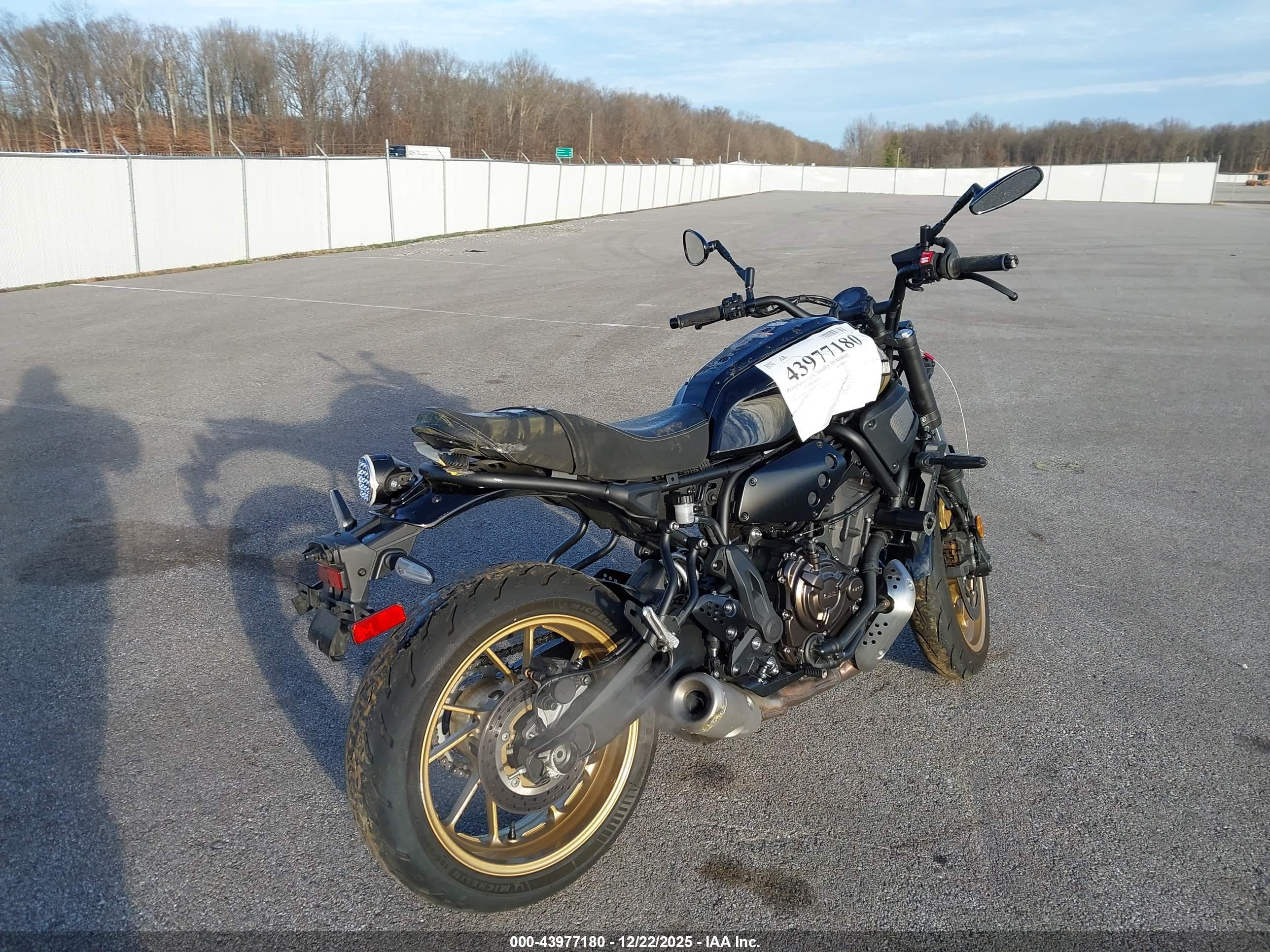 YAMAHA MTM690 image 4