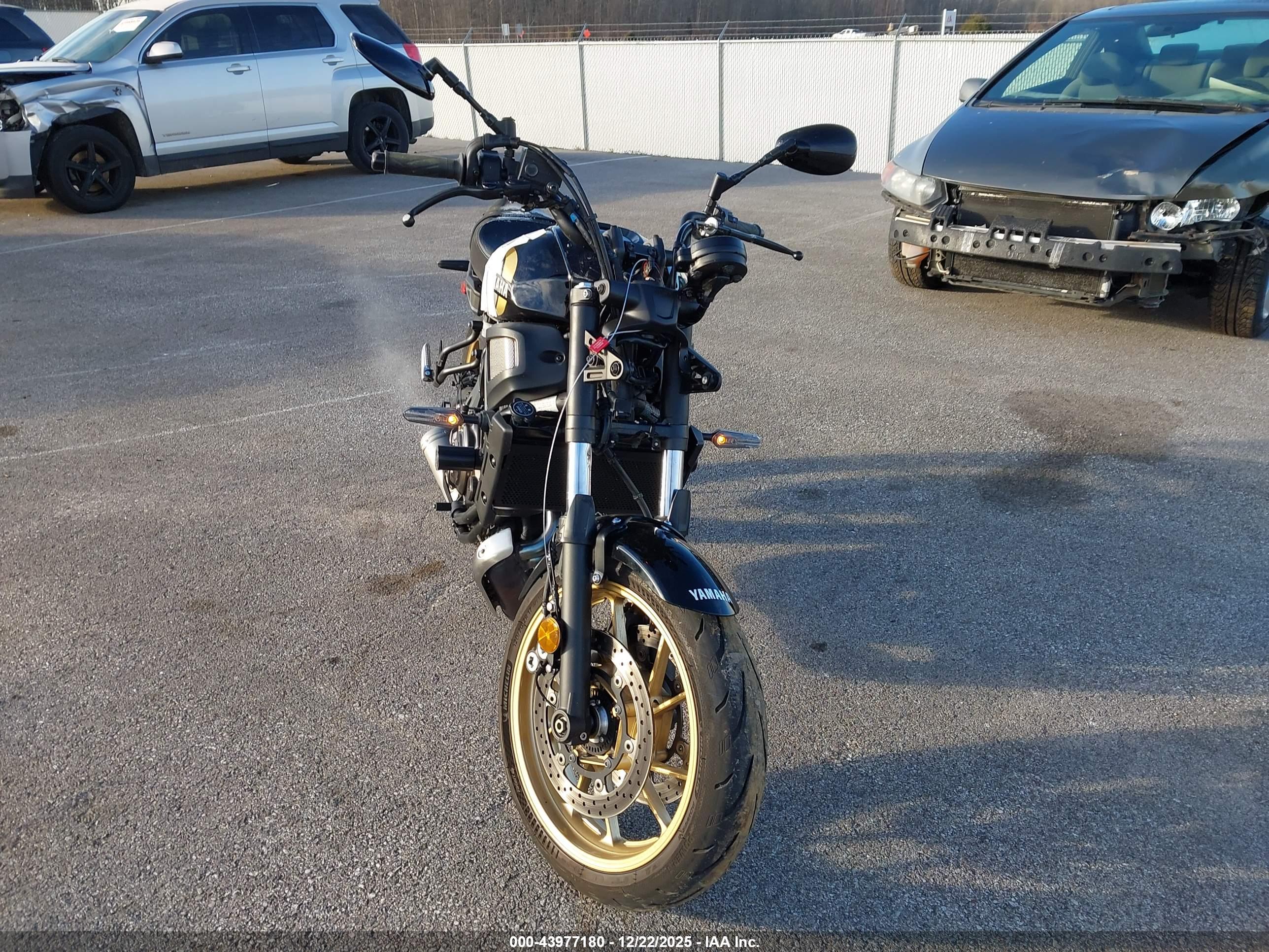 YAMAHA MTM690 image 5