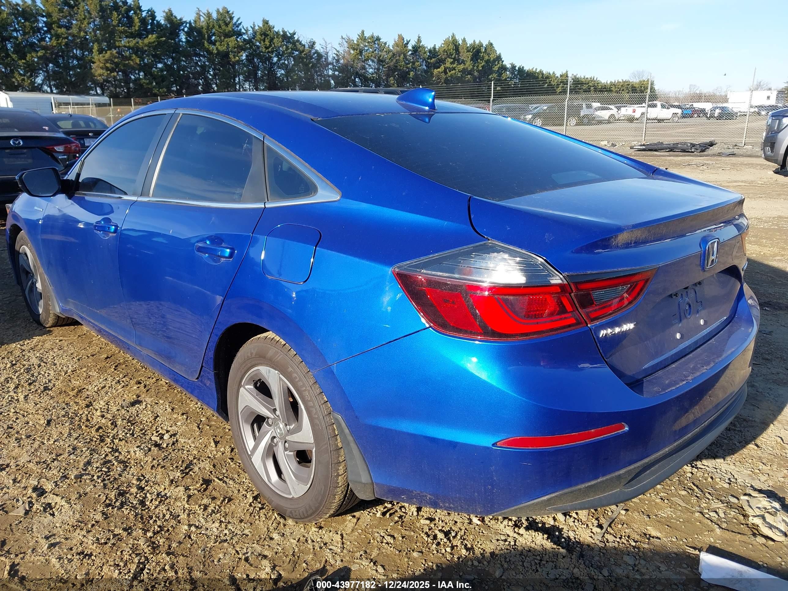 HONDA INSIGHT image 3