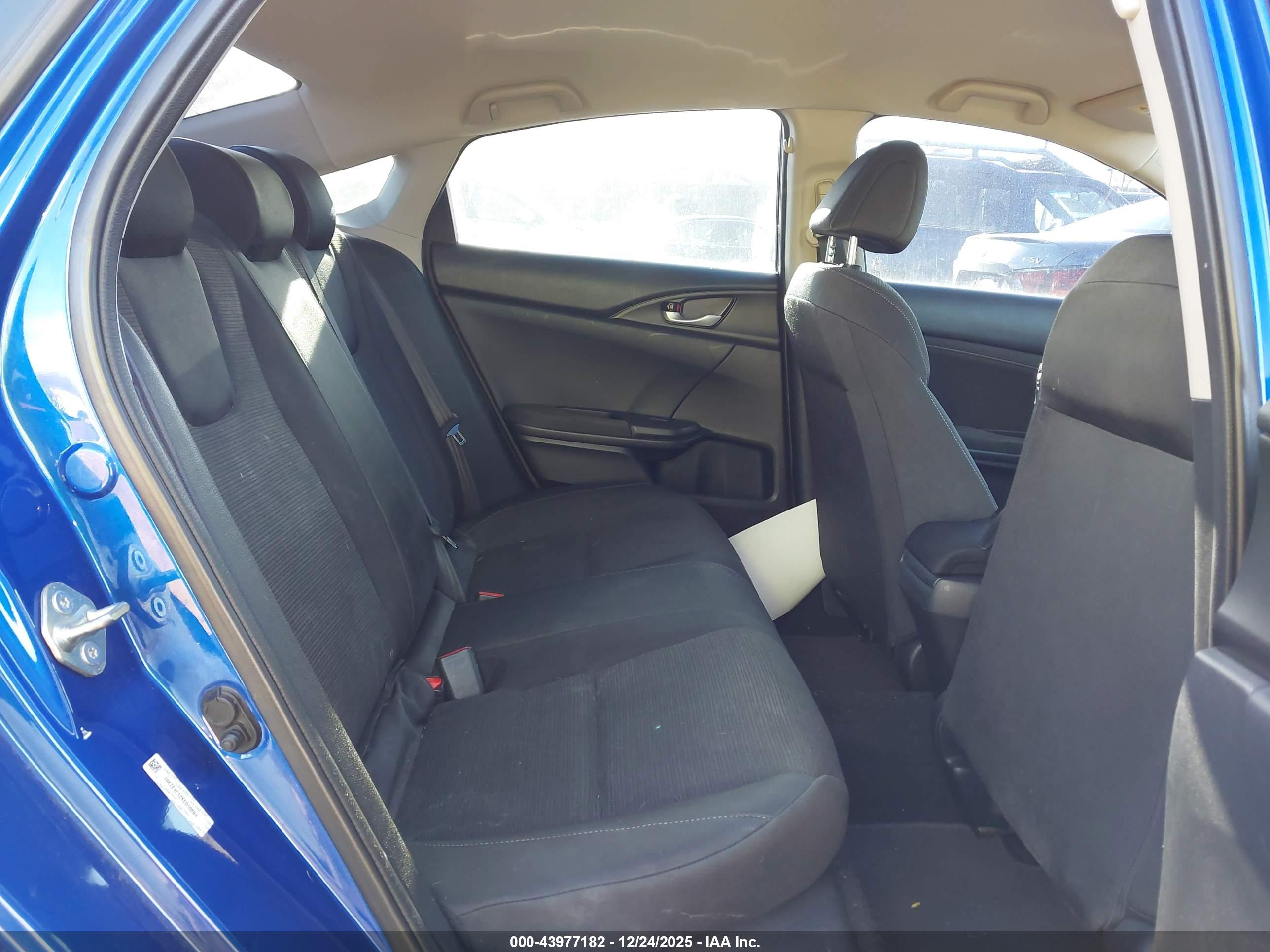 HONDA INSIGHT image 8