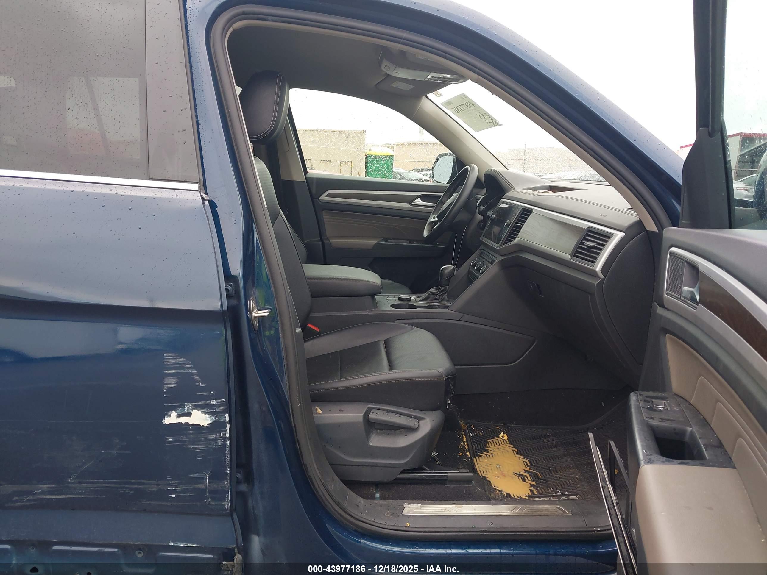 VOLKSWAGEN ATLAS image 5