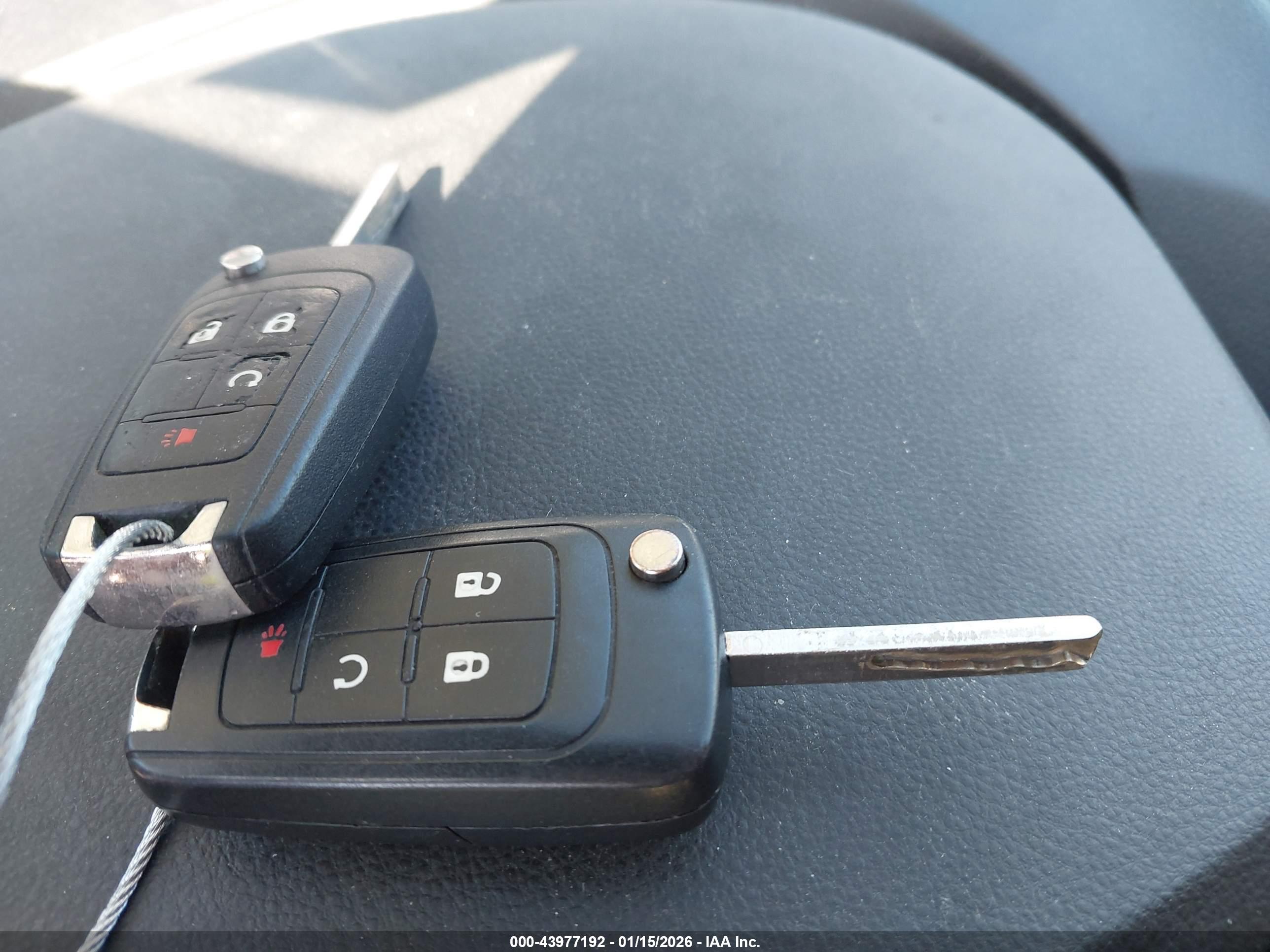 CHEVROLET EQUINOX image 11