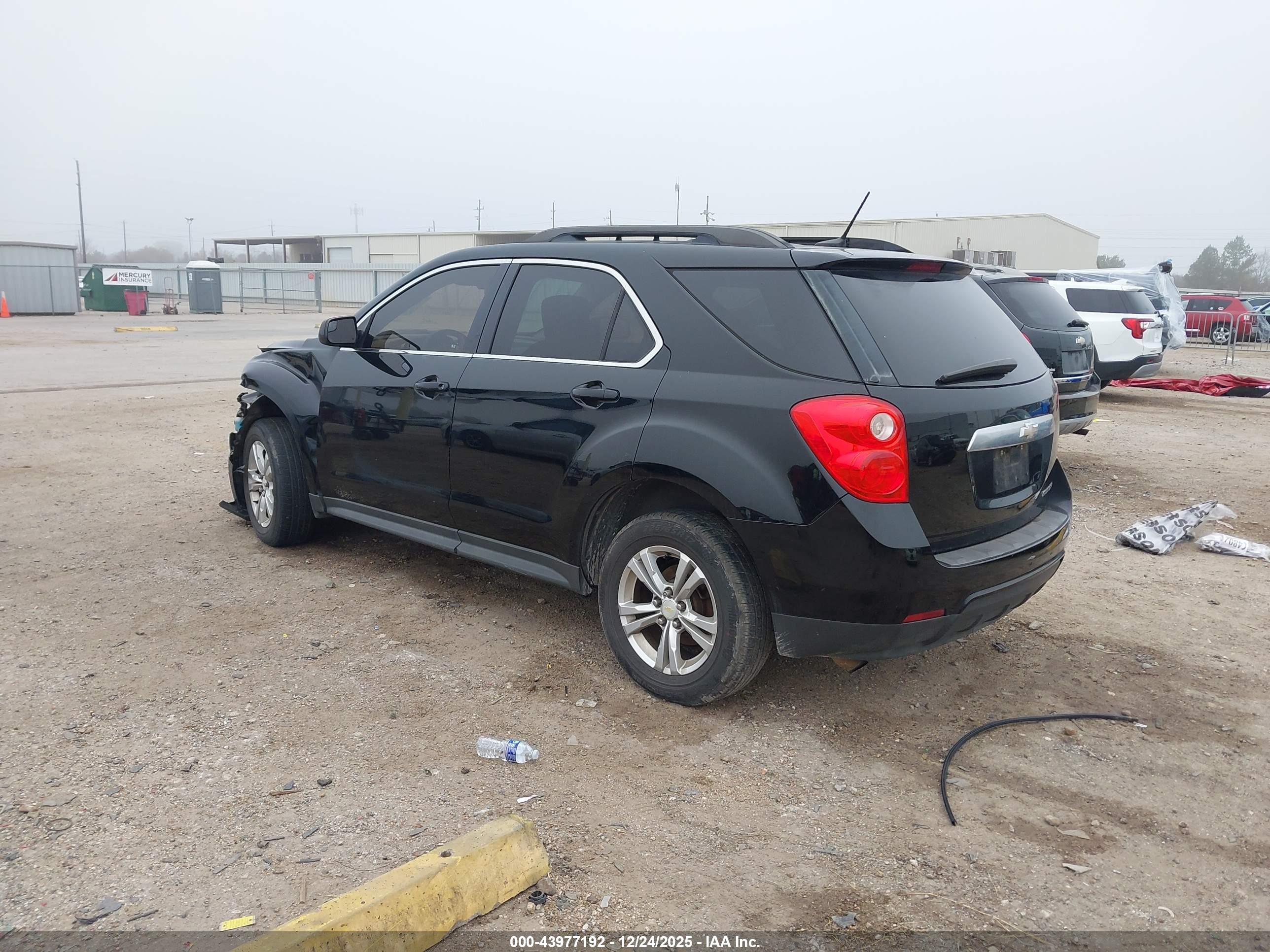 CHEVROLET EQUINOX image 3